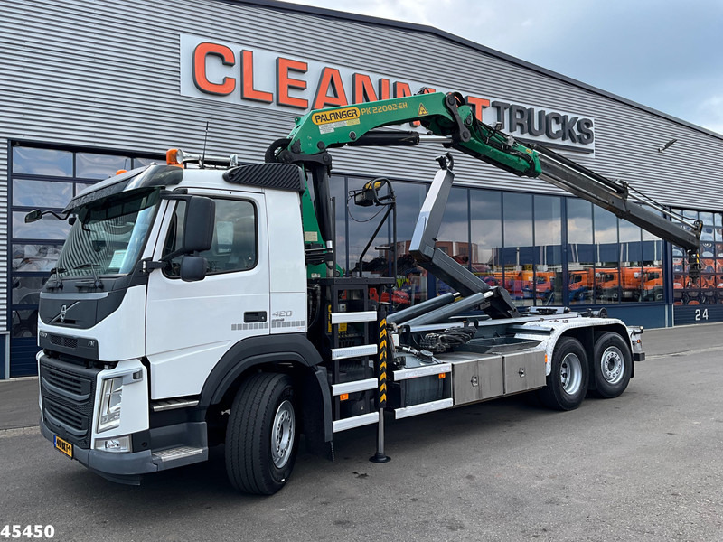 Volvo FM 420 Euro 6 Palfinger 22 Tonmeter laadkraan - Haakarmsysteem vrachtwagen, Kraanwagen: afbeelding 1 Volvo FM 420 Euro 6 Palfinger 22 Tonmeter laadkraan - Haakarmsysteem vrachtwagen, Kraanwagen: afbeelding 1