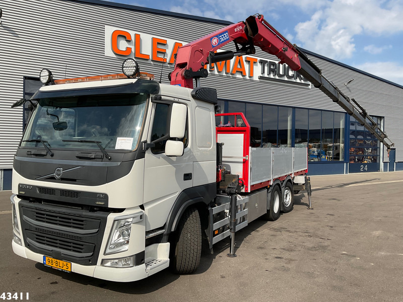 Volvo FM 500 Euro 6 HMF 32 Tonmeter laadkraan Just 166.643 km! - Kraanwagen: afbeelding 1 Volvo FM 500 Euro 6 HMF 32 Tonmeter laadkraan Just 166.643 km! - Kraanwagen: afbeelding 1