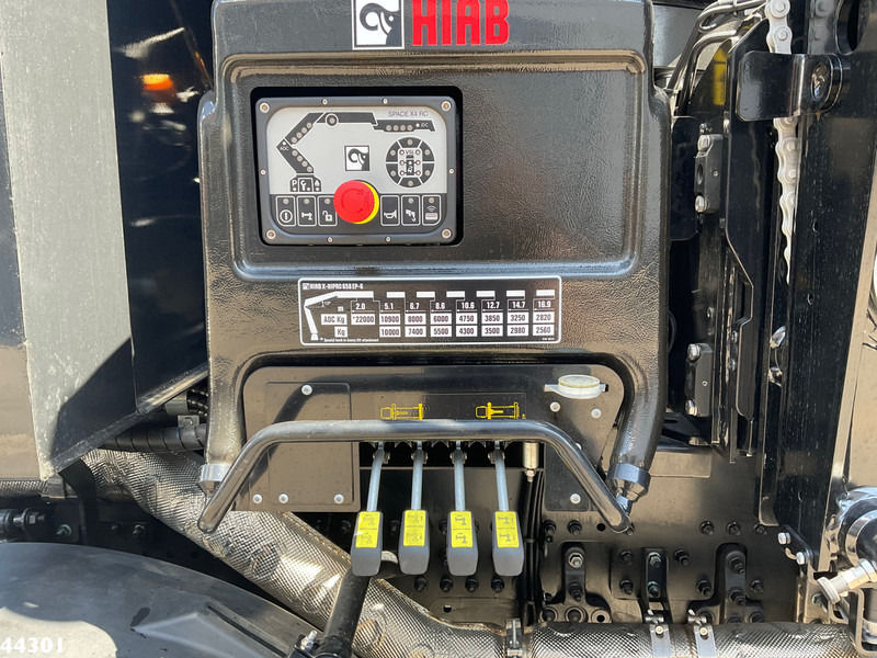 Haakarmsysteem vrachtwagen, Kraanwagen Volvo FMX 500 8x4 Euro 6 Hiab 65 Tonmeter laadkraan + Multilift 25 Ton haakarmsysteem NEW AND UNUSED!: afbeelding 13 Haakarmsysteem vrachtwagen, Kraanwagen Volvo FMX 500 8x4 Euro 6 Hiab 65 Tonmeter laadkraan + Multilift 25 Ton haakarmsysteem NEW AND UNUSED!: afbeelding 13