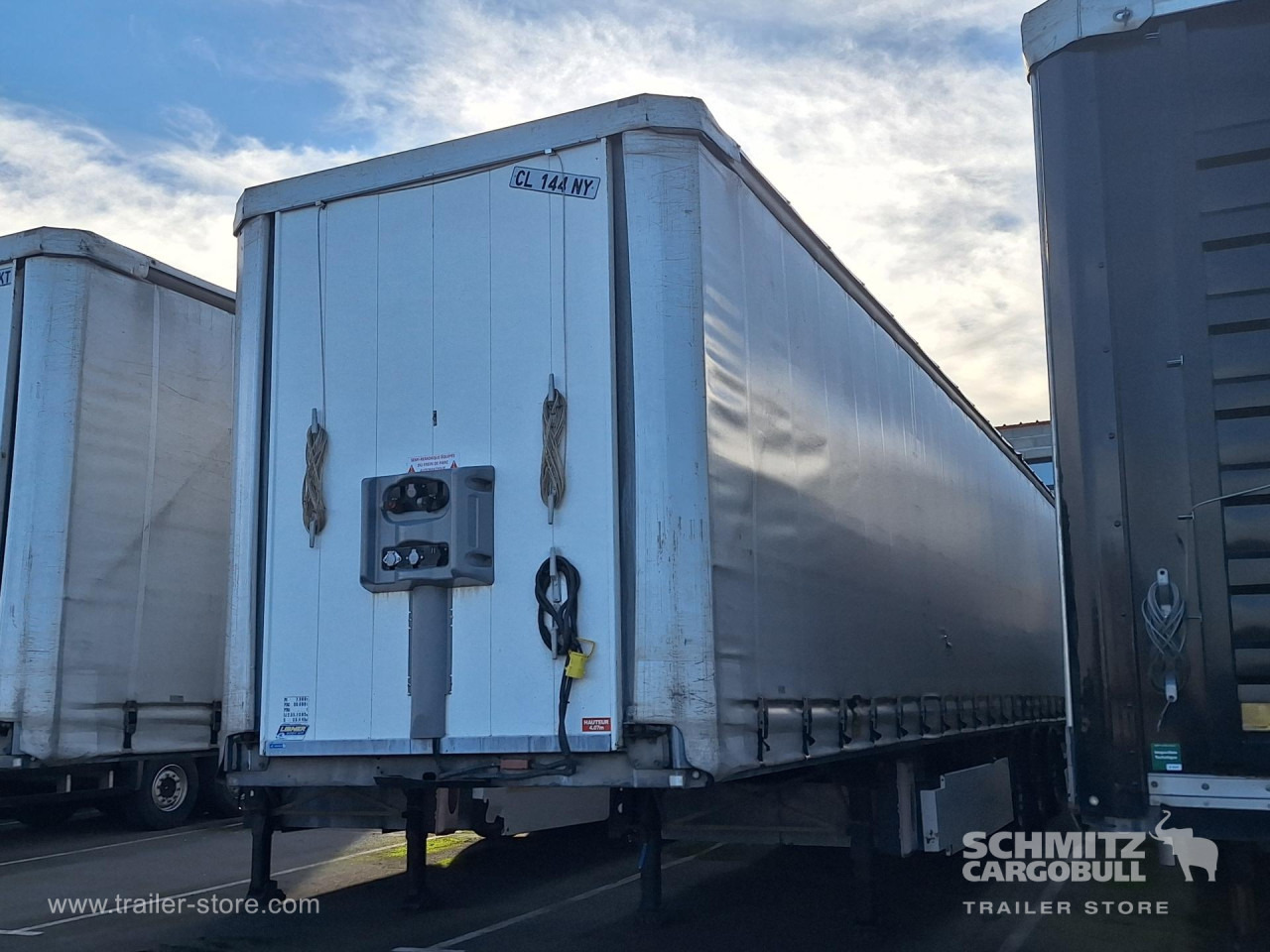 FRUEHAUF Curtainsider Standard Taillift - Schuifzeiloplegger: afbeelding 5 FRUEHAUF Curtainsider Standard Taillift - Schuifzeiloplegger: afbeelding 5