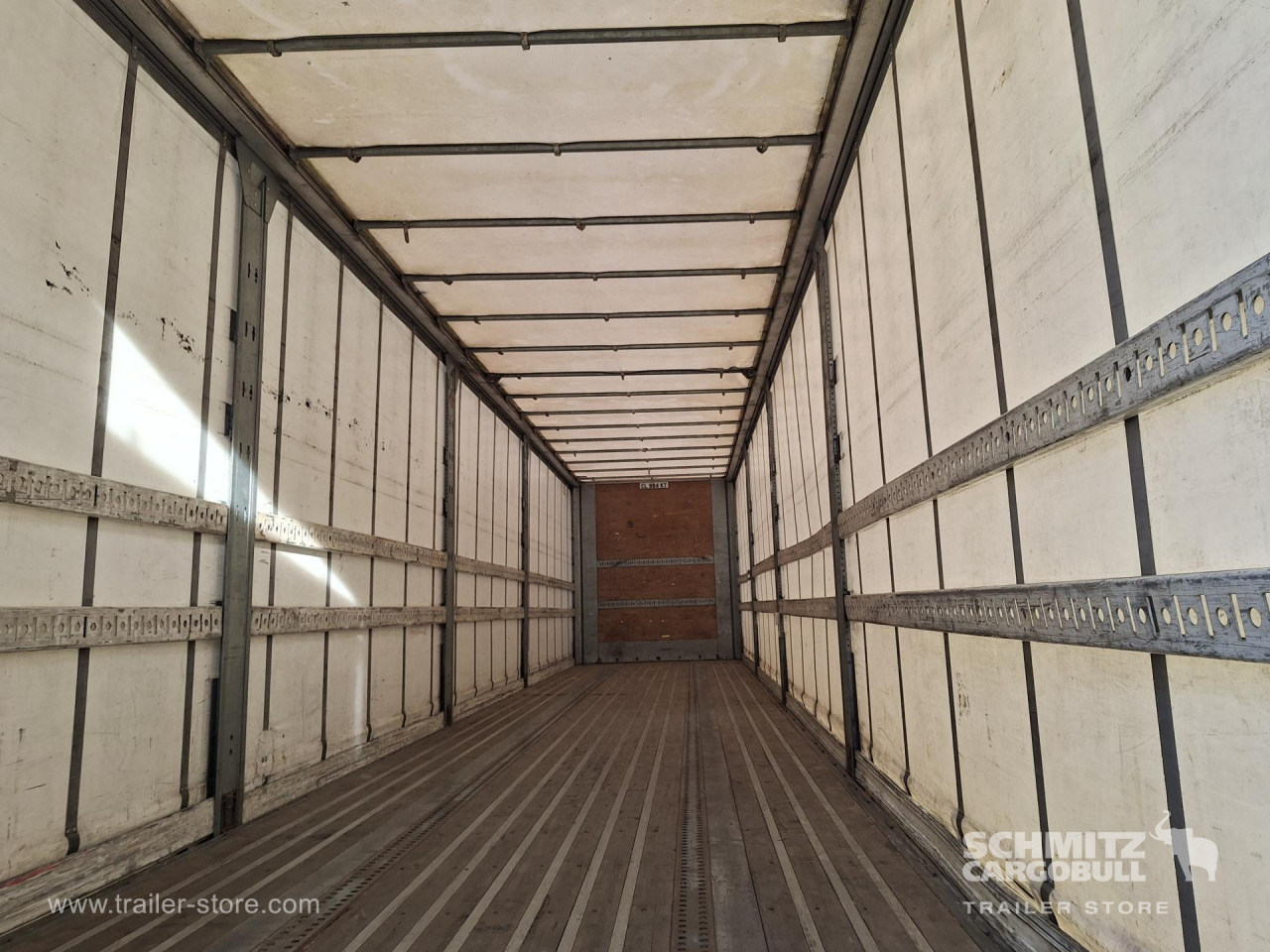 FRUEHAUF Curtainsider Standard Taillift - Schuifzeiloplegger: afbeelding 4 FRUEHAUF Curtainsider Standard Taillift - Schuifzeiloplegger: afbeelding 4