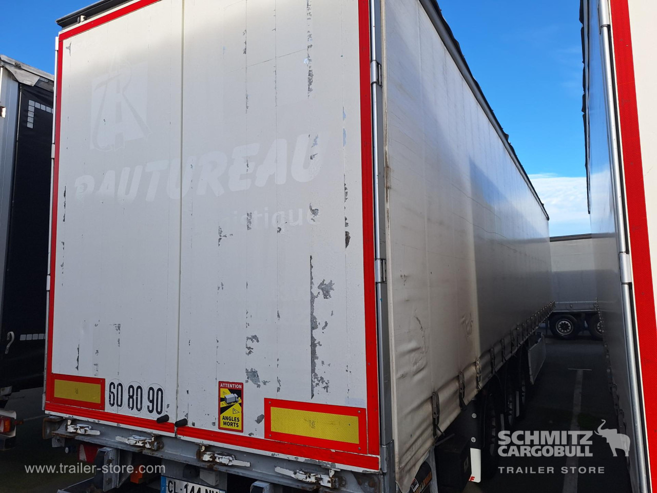 FRUEHAUF Curtainsider Standard Taillift - Schuifzeiloplegger: afbeelding 1 FRUEHAUF Curtainsider Standard Taillift - Schuifzeiloplegger: afbeelding 1