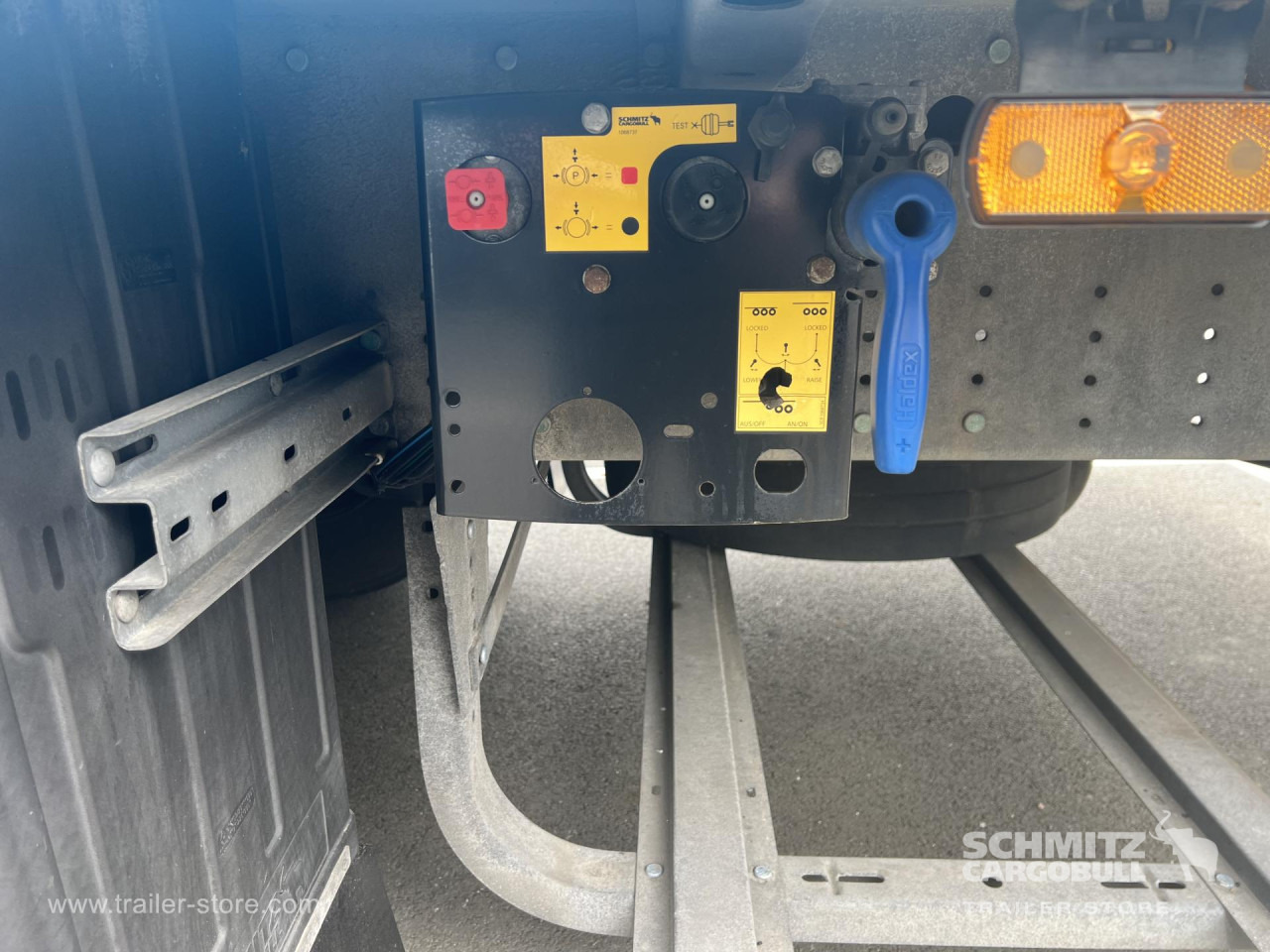 SCHMITZ Curtainsider Standard - Schuifzeiloplegger: afbeelding 3 SCHMITZ Curtainsider Standard - Schuifzeiloplegger: afbeelding 3
