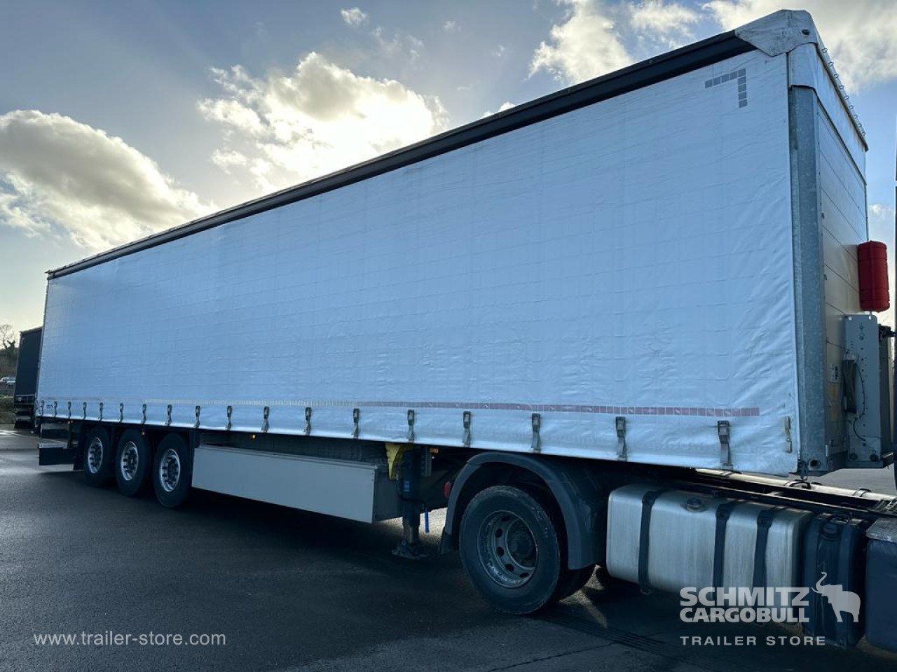 SCHMITZ Curtainsider Standard - Schuifzeiloplegger: afbeelding 1 SCHMITZ Curtainsider Standard - Schuifzeiloplegger: afbeelding 1