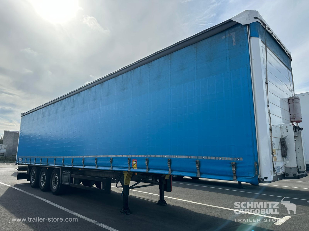 SCHMITZ Curtainsider Standard - Schuifzeiloplegger: afbeelding 1 SCHMITZ Curtainsider Standard - Schuifzeiloplegger: afbeelding 1