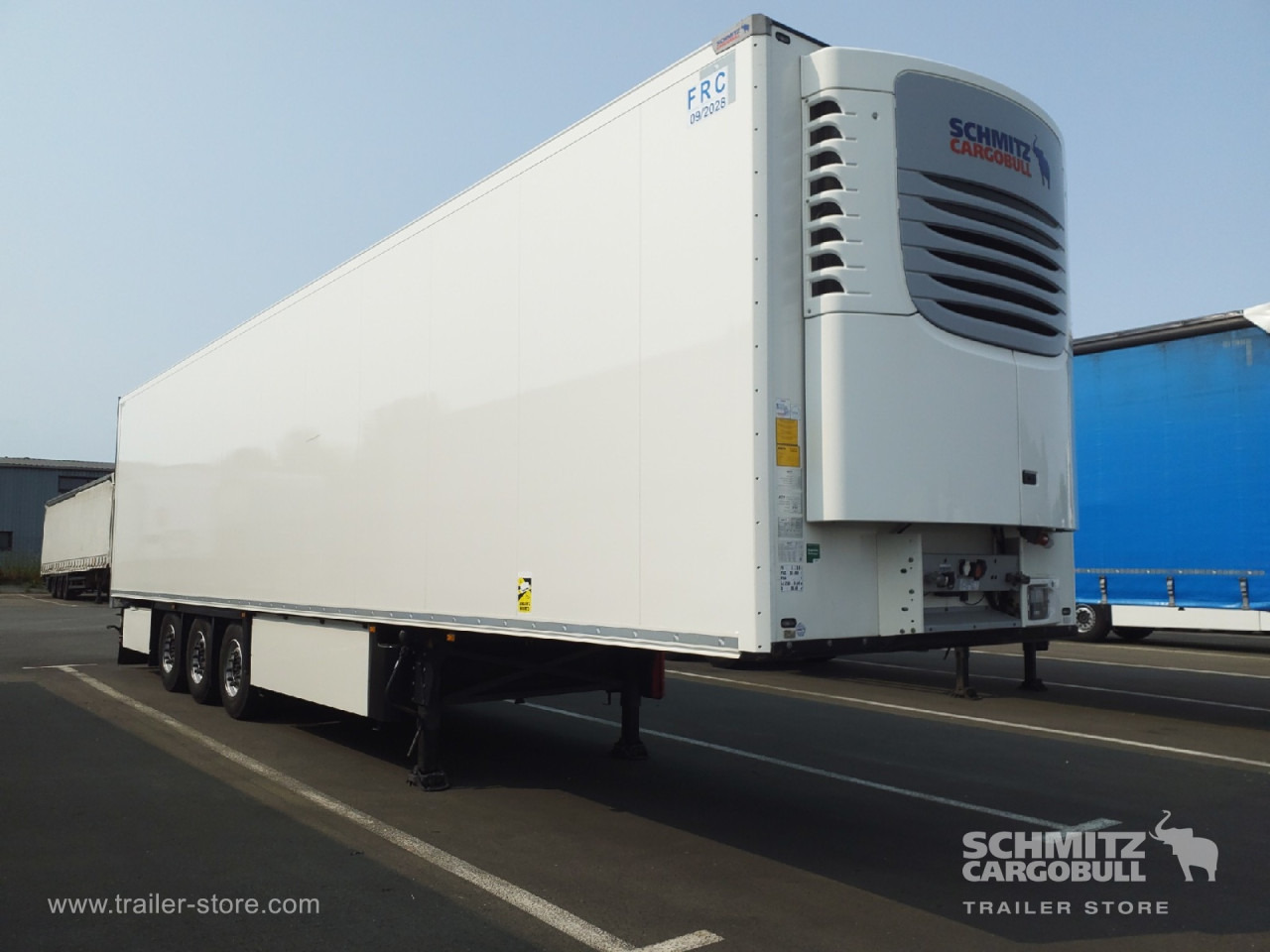 SCHMITZ Reefer Standard - Isotherm oplegger: afbeelding 1 SCHMITZ Reefer Standard - Isotherm oplegger: afbeelding 1