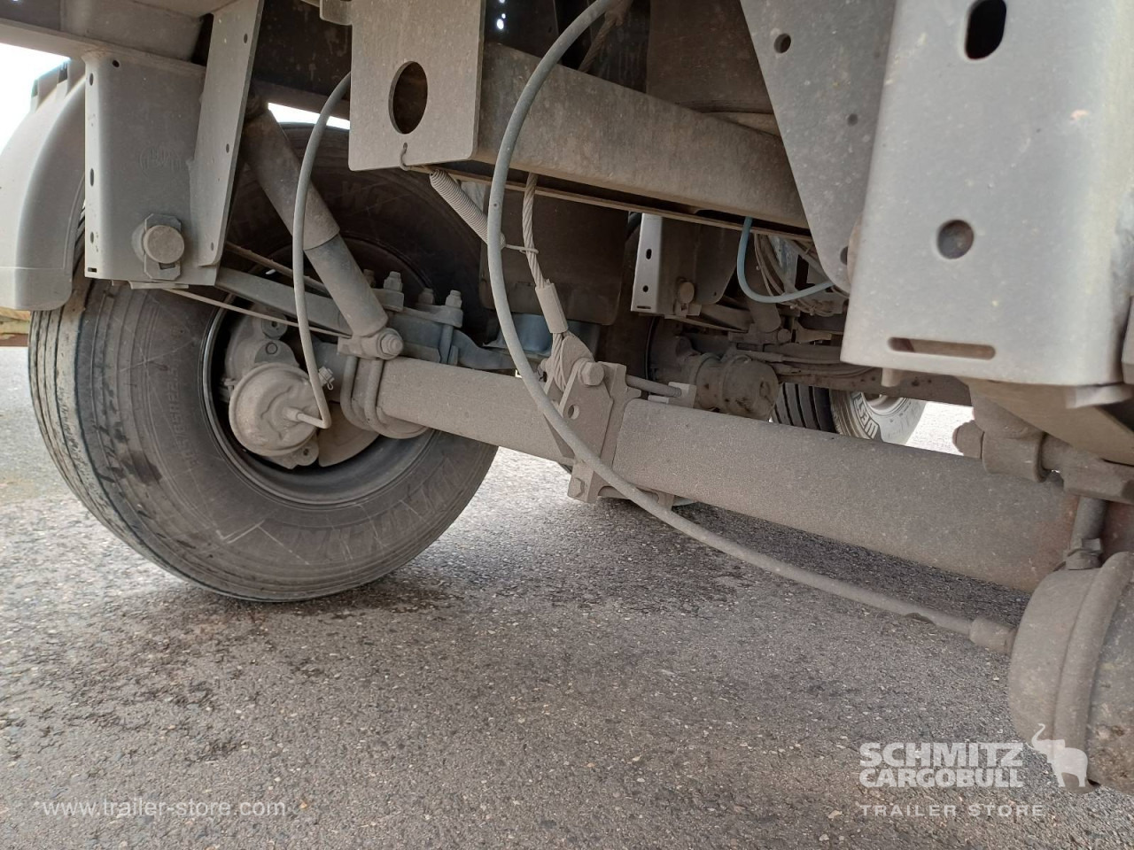 LANGENDORF Auflieger Kipper Stahlrundmulde 24m³ - Kipper oplegger: afbeelding 3 LANGENDORF Auflieger Kipper Stahlrundmulde 24m³ - Kipper oplegger: afbeelding 3