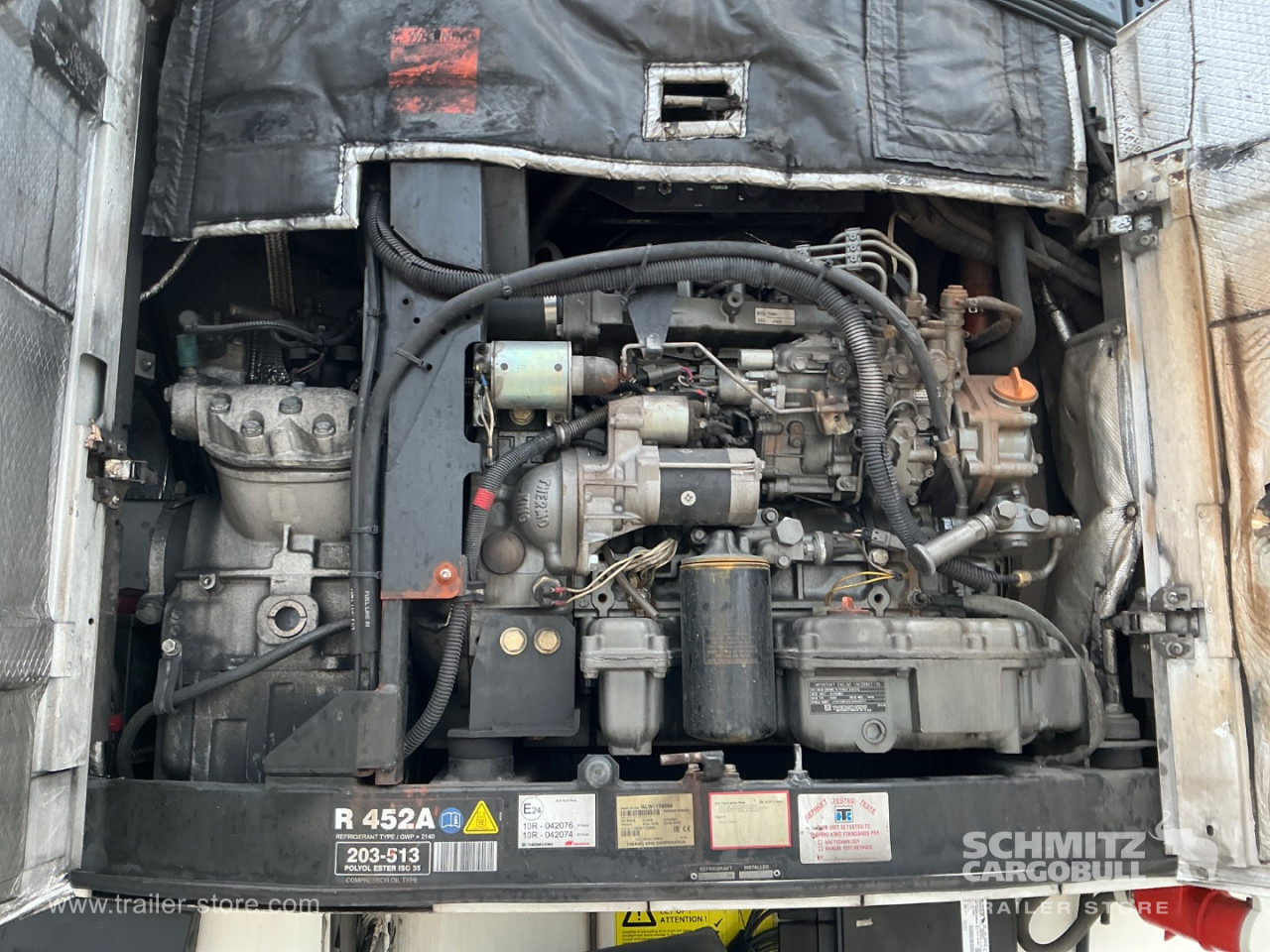 KRONE Reefer Standard Taillift - Isotherm oplegger: afbeelding 2 KRONE Reefer Standard Taillift - Isotherm oplegger: afbeelding 2