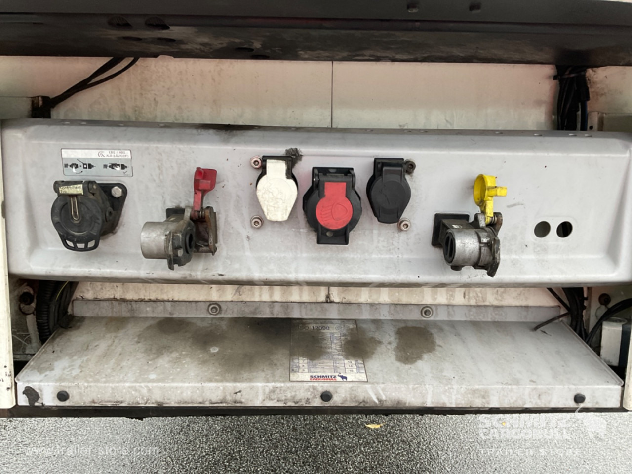 SCHMITZ Reefer Multitemp Double deck - Isotherm oplegger: afbeelding 4 SCHMITZ Reefer Multitemp Double deck - Isotherm oplegger: afbeelding 4
