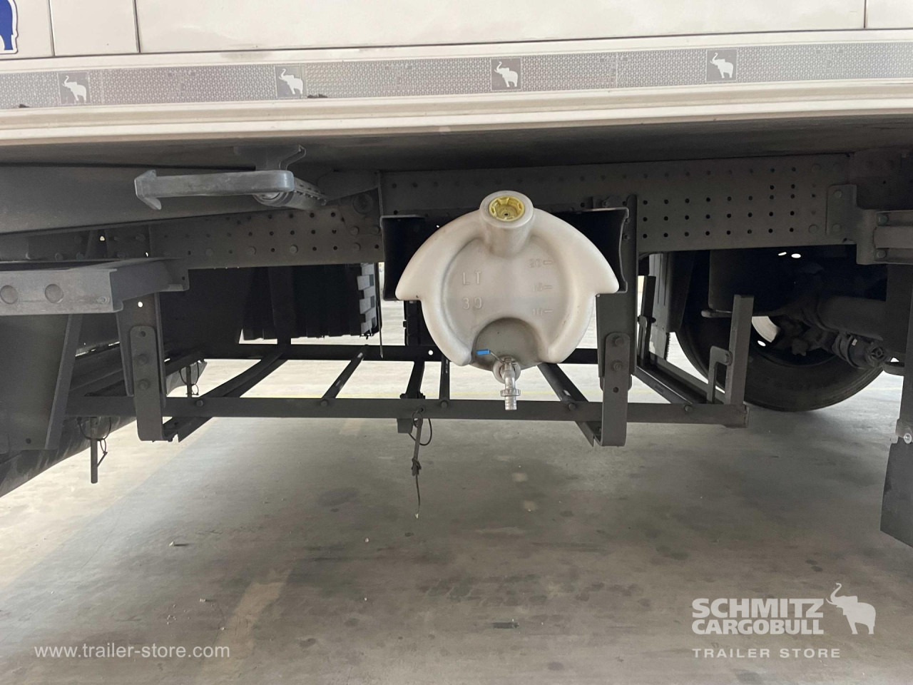 SCHMITZ Semiremolque Frigo Standard - Isotherm oplegger: afbeelding 2 SCHMITZ Semiremolque Frigo Standard - Isotherm oplegger: afbeelding 2