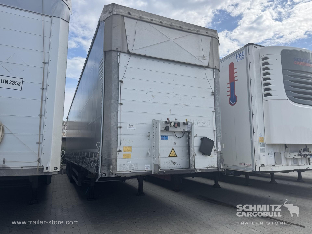 SCHMITZ Curtainsider Mega - Schuifzeiloplegger: afbeelding 1 SCHMITZ Curtainsider Mega - Schuifzeiloplegger: afbeelding 1