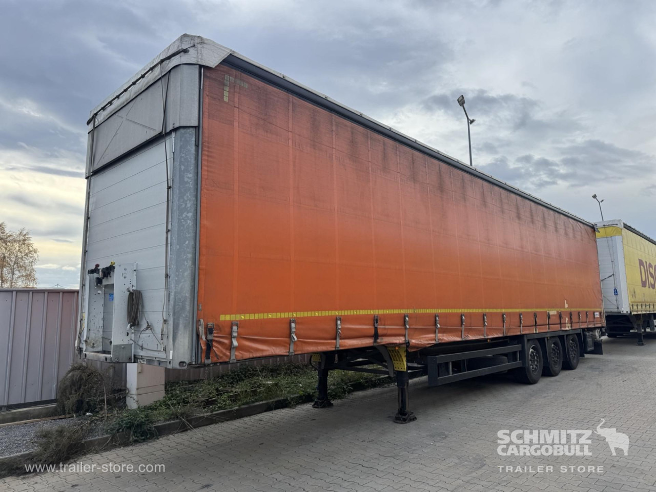 SCHMITZ Curtainsider Mega - Schuifzeiloplegger: afbeelding 4 SCHMITZ Curtainsider Mega - Schuifzeiloplegger: afbeelding 4