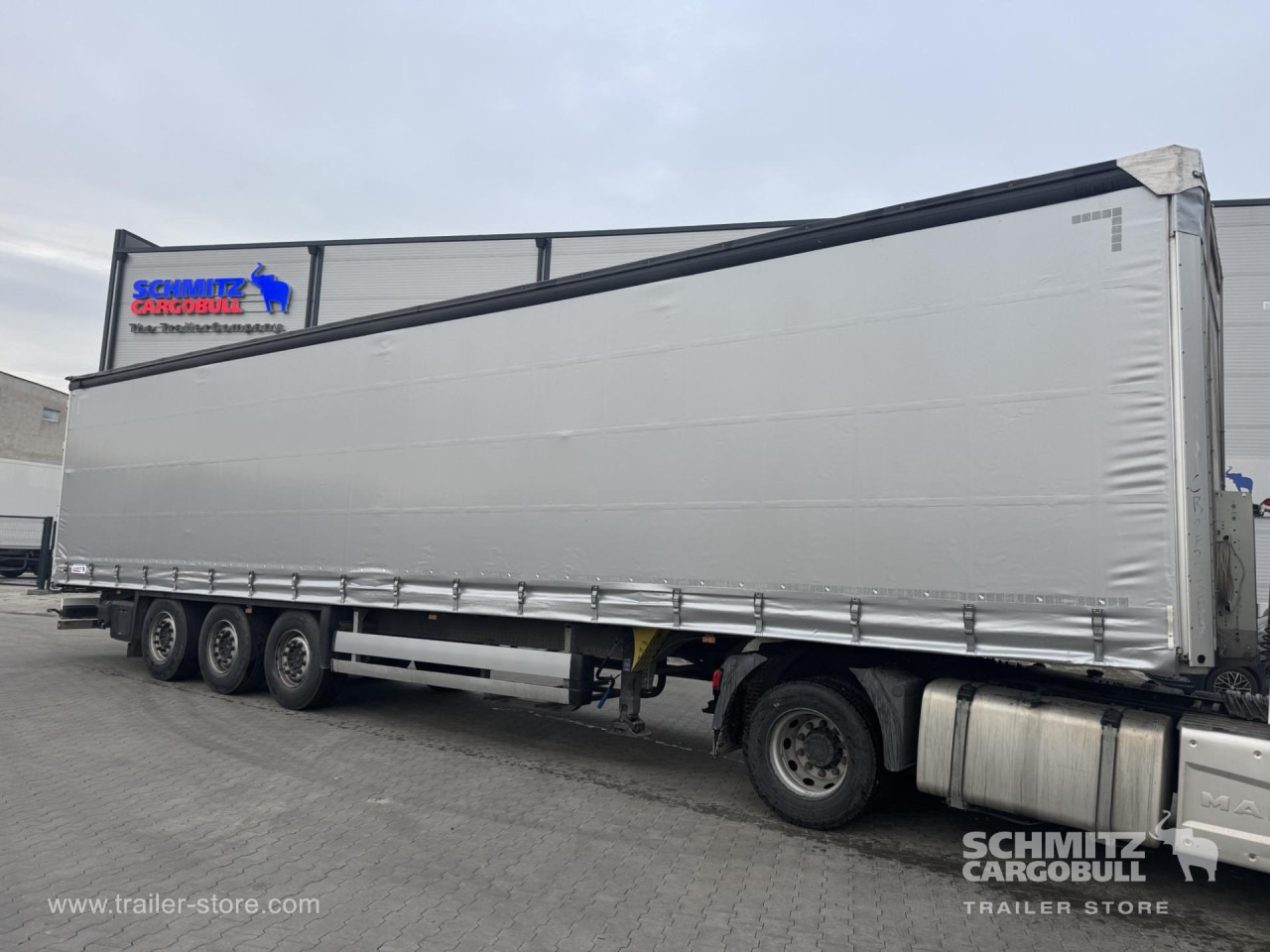 SCHMITZ Curtainsider Standard - Schuifzeiloplegger: afbeelding 1 SCHMITZ Curtainsider Standard - Schuifzeiloplegger: afbeelding 1
