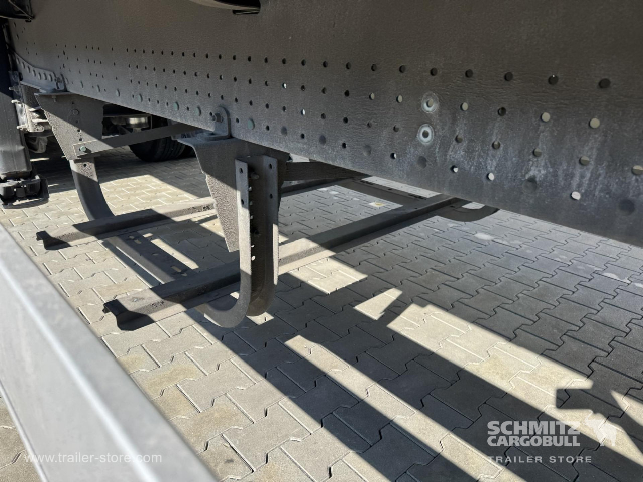 SCHMITZ Curtainsider Standard - Schuifzeiloplegger: afbeelding 2 SCHMITZ Curtainsider Standard - Schuifzeiloplegger: afbeelding 2