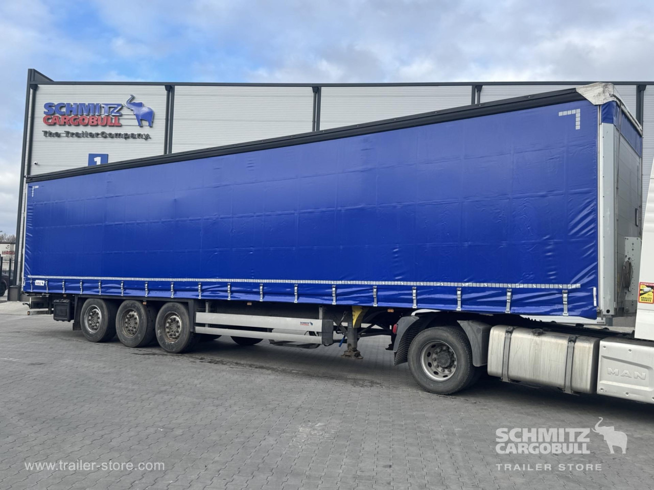 SCHMITZ Curtainsider Standard - Schuifzeiloplegger: afbeelding 1 SCHMITZ Curtainsider Standard - Schuifzeiloplegger: afbeelding 1