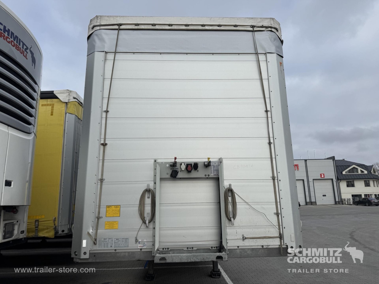 SCHMITZ Curtainsider Standard - Schuifzeiloplegger: afbeelding 4 SCHMITZ Curtainsider Standard - Schuifzeiloplegger: afbeelding 4