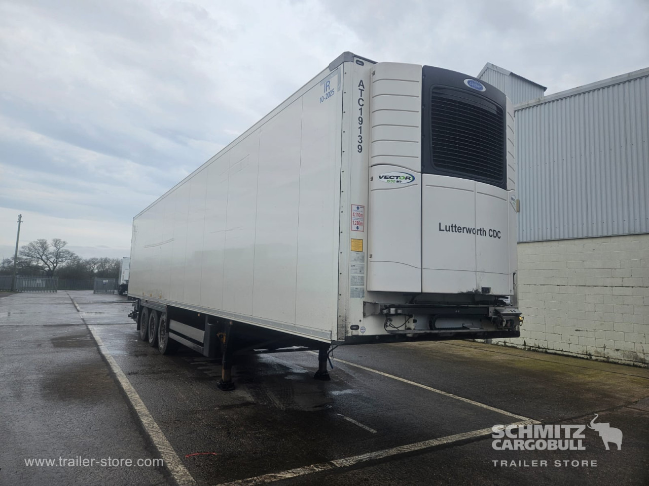SCHMITZ Reefer Multitemp Taillift - Isotherm oplegger: afbeelding 1 SCHMITZ Reefer Multitemp Taillift - Isotherm oplegger: afbeelding 1