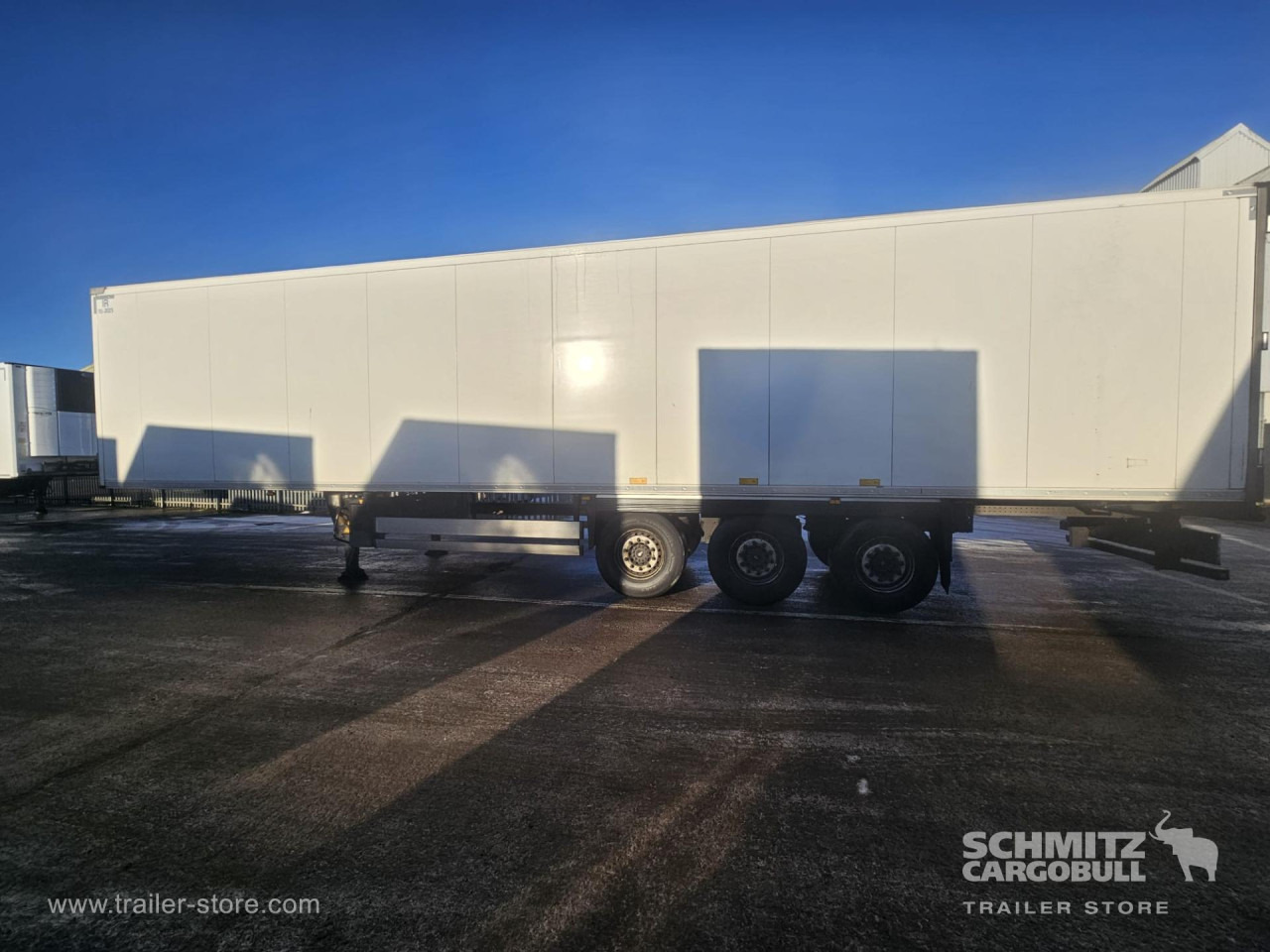 SCHMITZ Reefer Multitemp - Isotherm oplegger: afbeelding 2 SCHMITZ Reefer Multitemp - Isotherm oplegger: afbeelding 2