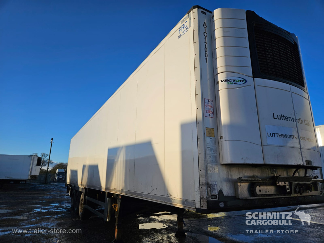 SCHMITZ Reefer Multitemp - Isotherm oplegger: afbeelding 1 SCHMITZ Reefer Multitemp - Isotherm oplegger: afbeelding 1