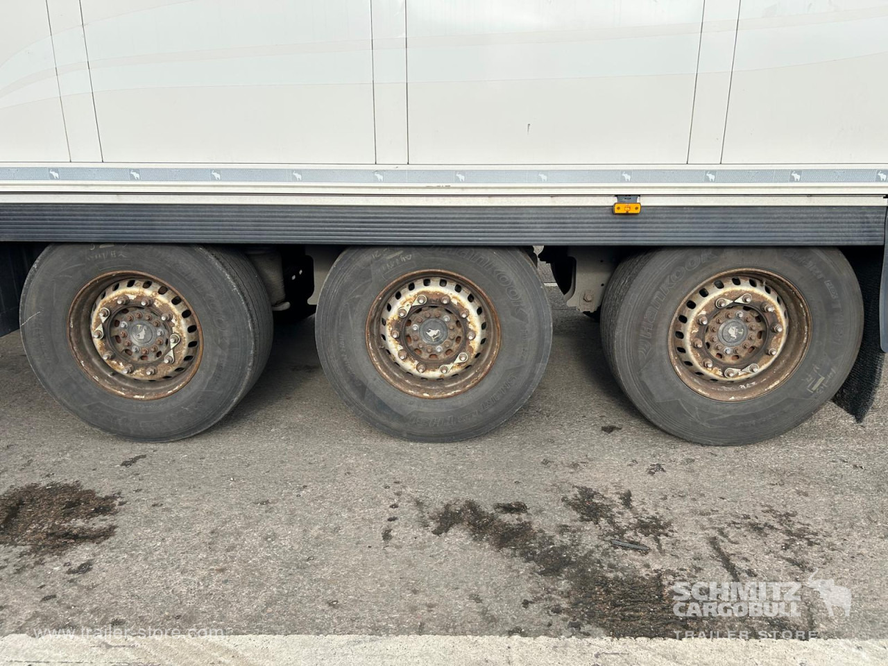 SCHMITZ Reefer Standard - Isotherm oplegger: afbeelding 5 SCHMITZ Reefer Standard - Isotherm oplegger: afbeelding 5