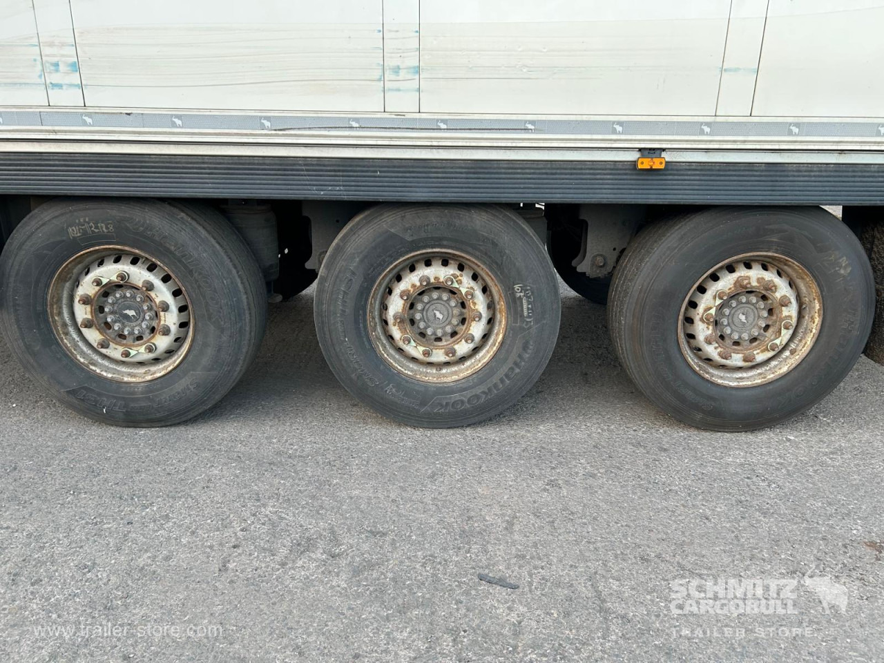 SCHMITZ Reefer Standard - Isotherm oplegger: afbeelding 5 SCHMITZ Reefer Standard - Isotherm oplegger: afbeelding 5