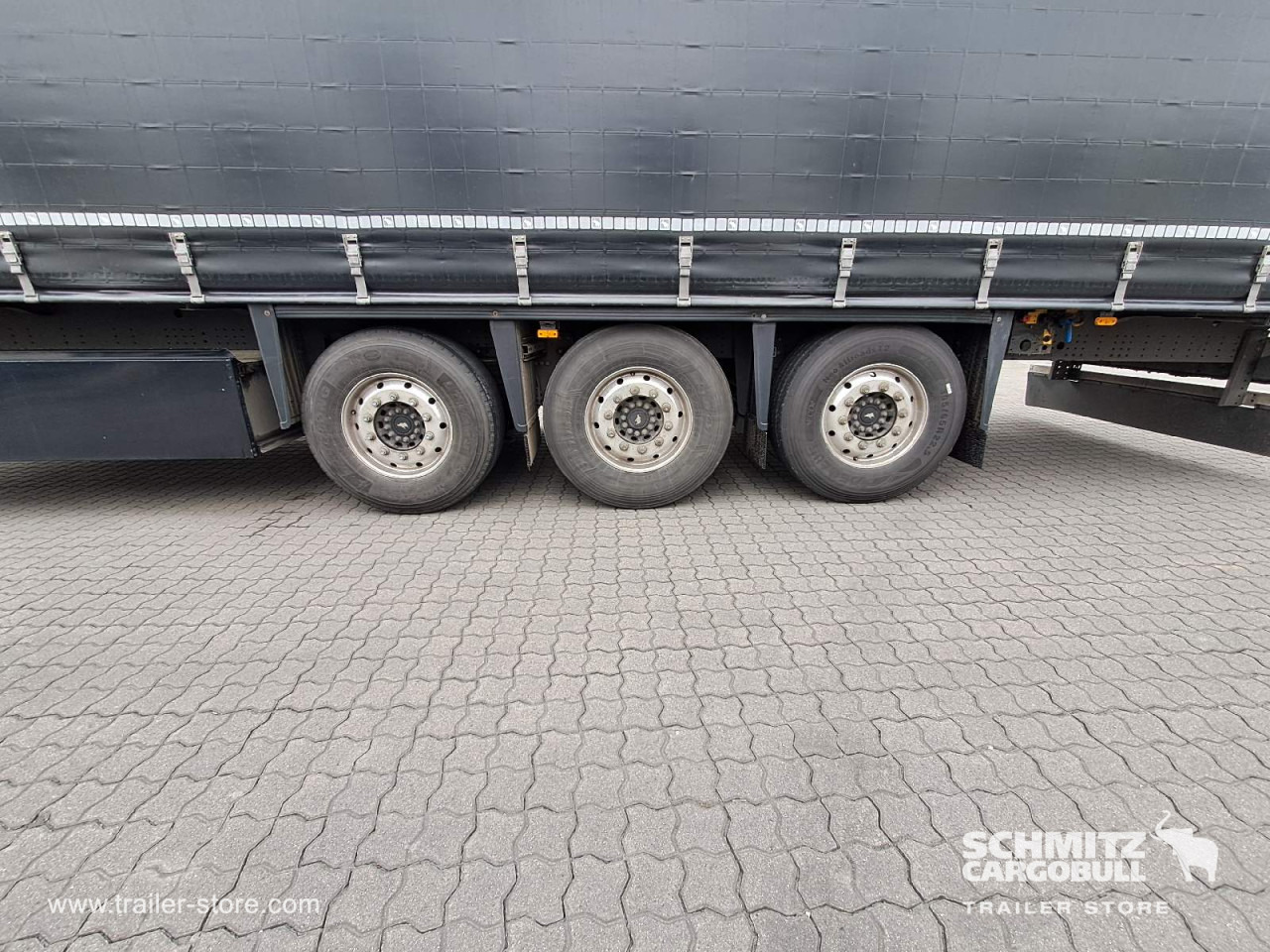 SCHMITZ Curtainsider Standard - Schuifzeiloplegger: afbeelding 2 SCHMITZ Curtainsider Standard - Schuifzeiloplegger: afbeelding 2