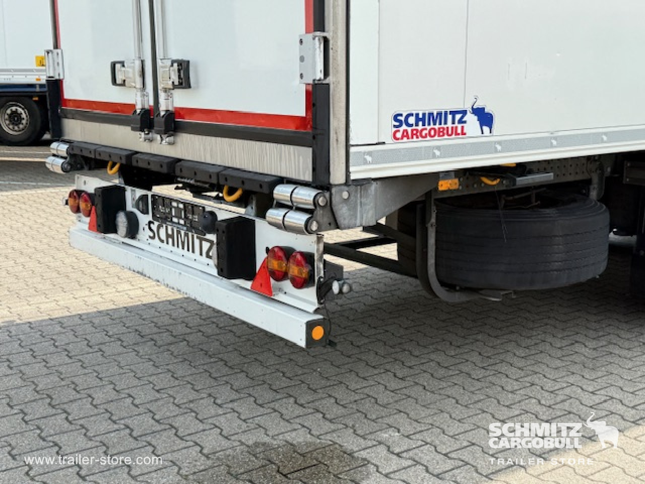 SCHMITZ Reefer Standard - Isotherm oplegger: afbeelding 2 SCHMITZ Reefer Standard - Isotherm oplegger: afbeelding 2
