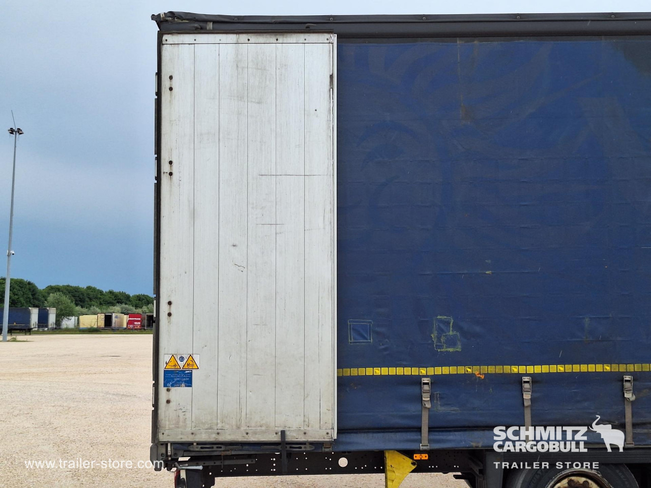 SCHMITZ Curtainsider Mega - Schuifzeiloplegger: afbeelding 5 SCHMITZ Curtainsider Mega - Schuifzeiloplegger: afbeelding 5