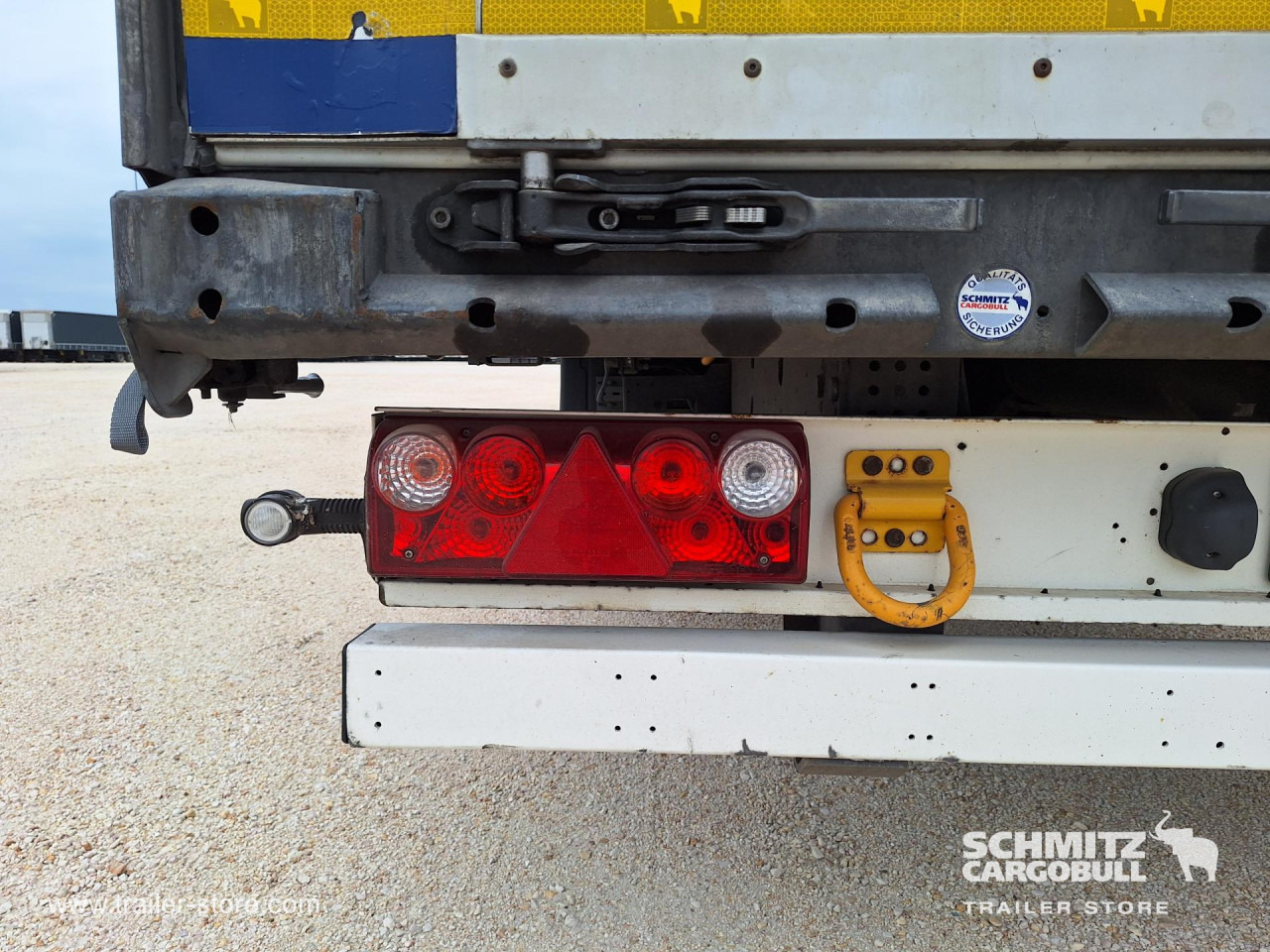 SCHMITZ Curtainsider Mega - Schuifzeiloplegger: afbeelding 2 SCHMITZ Curtainsider Mega - Schuifzeiloplegger: afbeelding 2