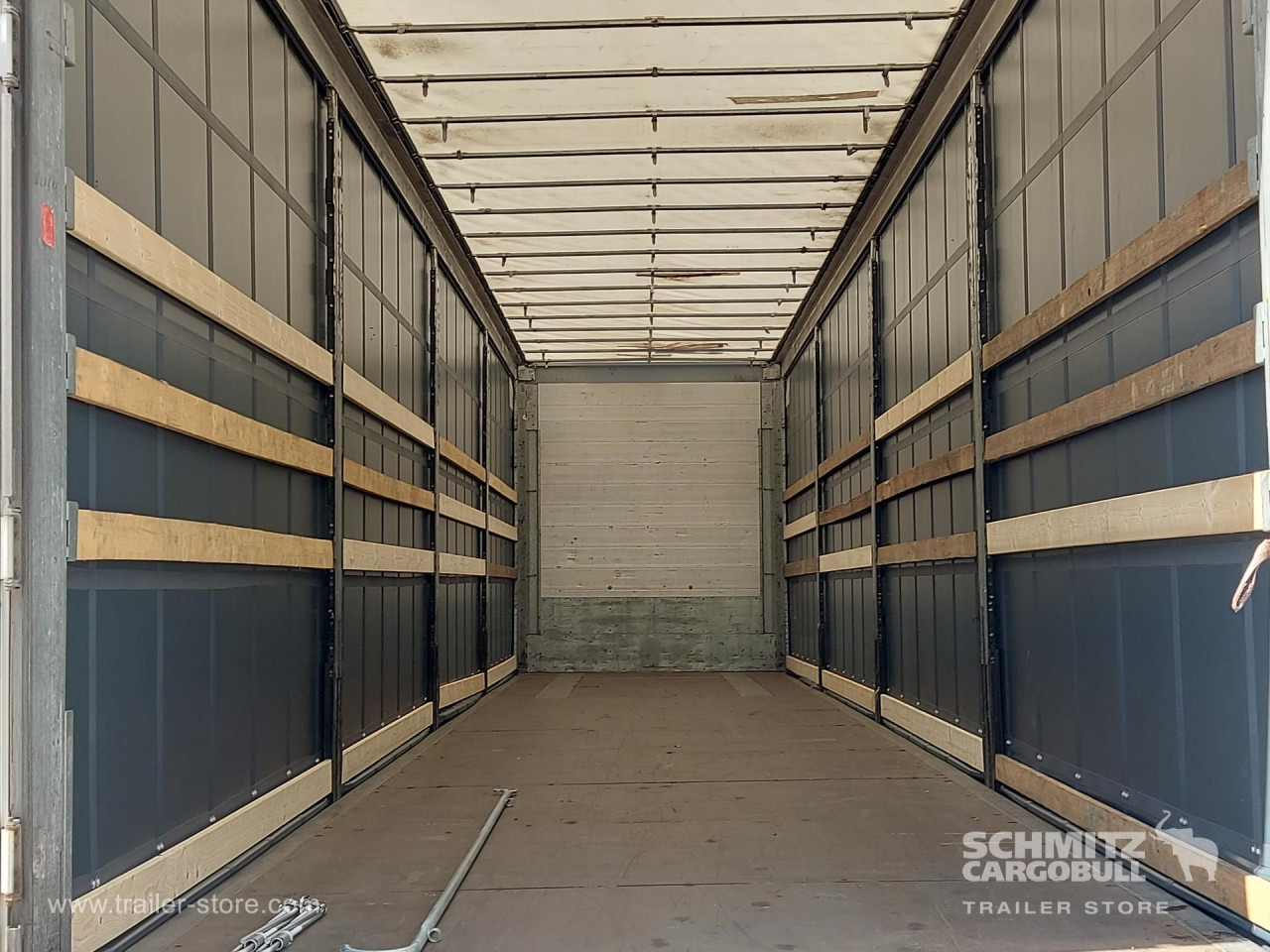 SCHMITZ Curtainsider Mega - Schuifzeiloplegger: afbeelding 4 SCHMITZ Curtainsider Mega - Schuifzeiloplegger: afbeelding 4
