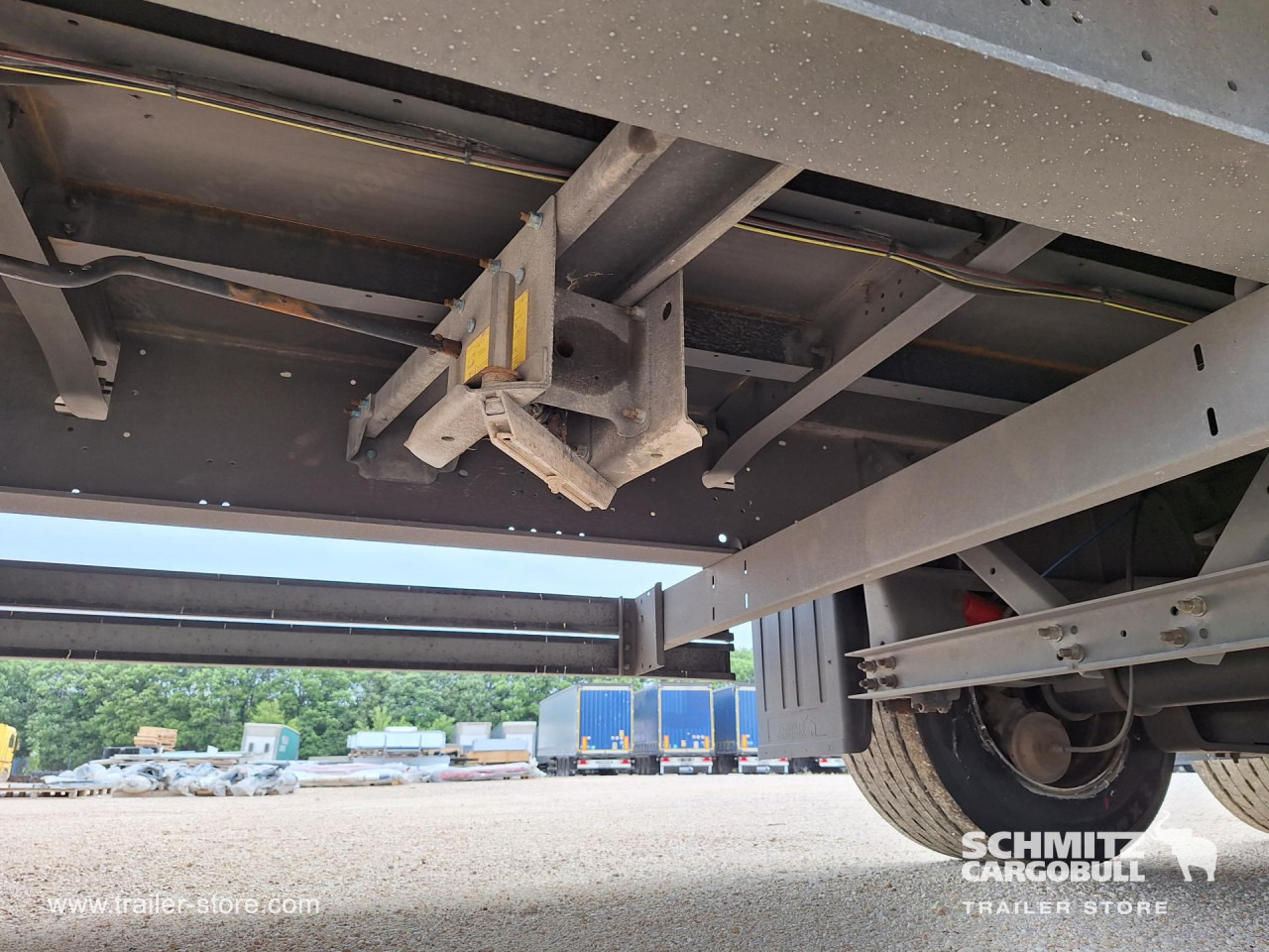 SCHMITZ Curtainsider Mega - Schuifzeiloplegger: afbeelding 3 SCHMITZ Curtainsider Mega - Schuifzeiloplegger: afbeelding 3