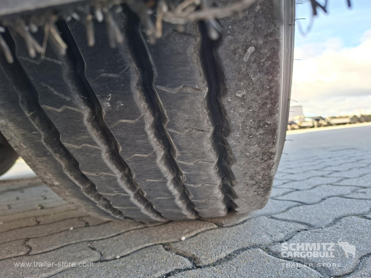 SCHMITZ Reefer Multitemp - Isotherm oplegger: afbeelding 2 SCHMITZ Reefer Multitemp - Isotherm oplegger: afbeelding 2