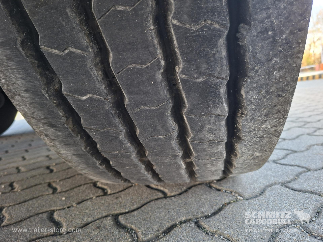 SCHMITZ Reefer Multitemp - Isotherm oplegger: afbeelding 2 SCHMITZ Reefer Multitemp - Isotherm oplegger: afbeelding 2