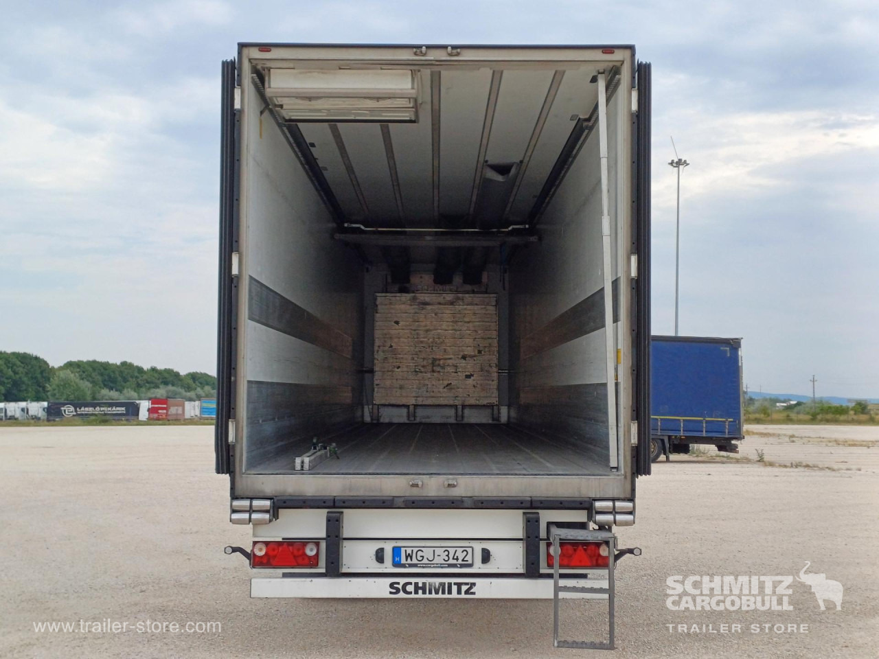 SCHMITZ Reefer Multitemp - Isotherm oplegger: afbeelding 2 SCHMITZ Reefer Multitemp - Isotherm oplegger: afbeelding 2