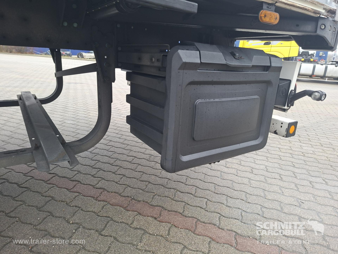 SCHMITZ Reefer Standard Double deck - Isotherm oplegger: afbeelding 2 SCHMITZ Reefer Standard Double deck - Isotherm oplegger: afbeelding 2