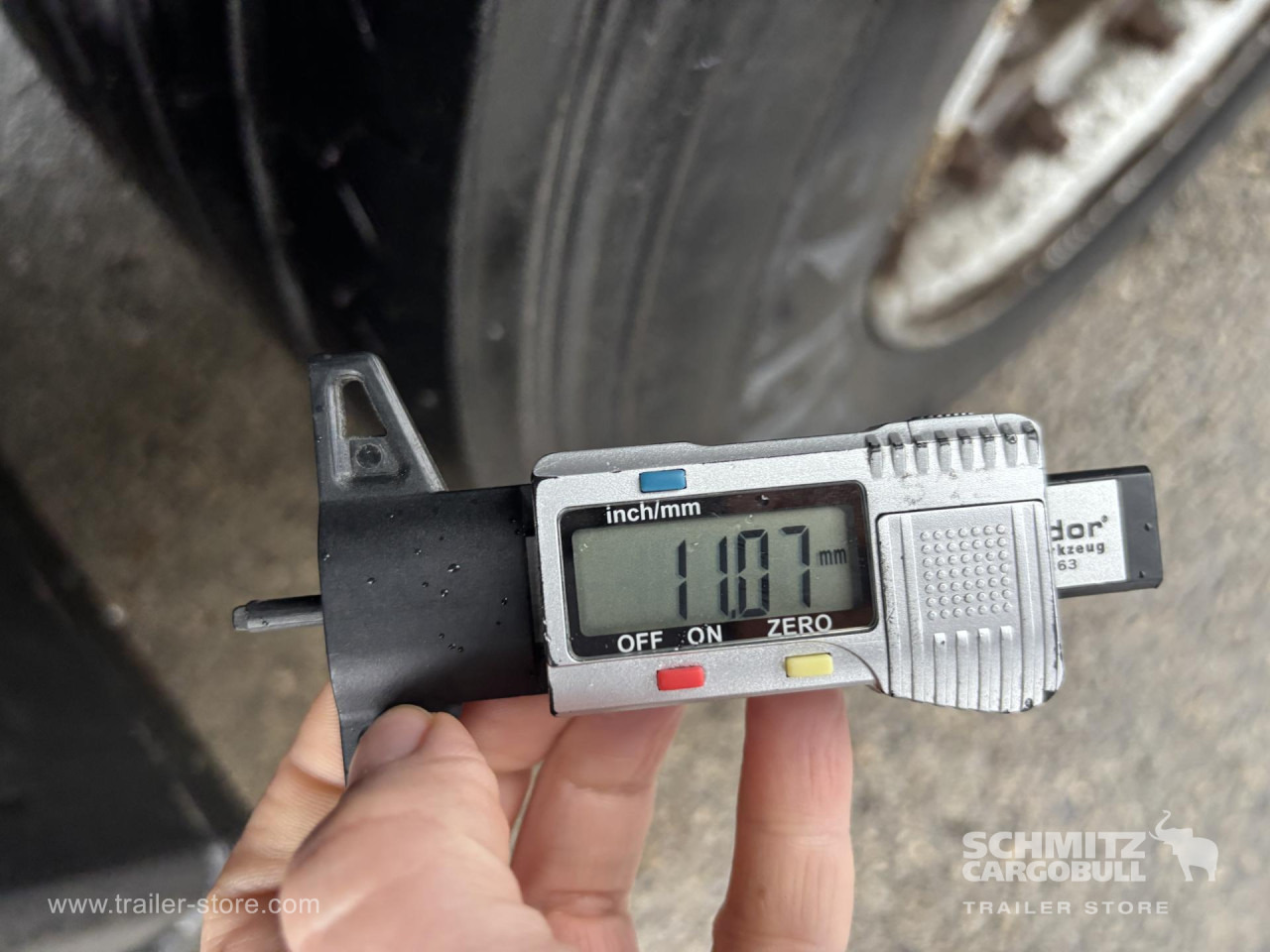 SCHMITZ Curtainsider Mega - Schuifzeiloplegger: afbeelding 2 SCHMITZ Curtainsider Mega - Schuifzeiloplegger: afbeelding 2