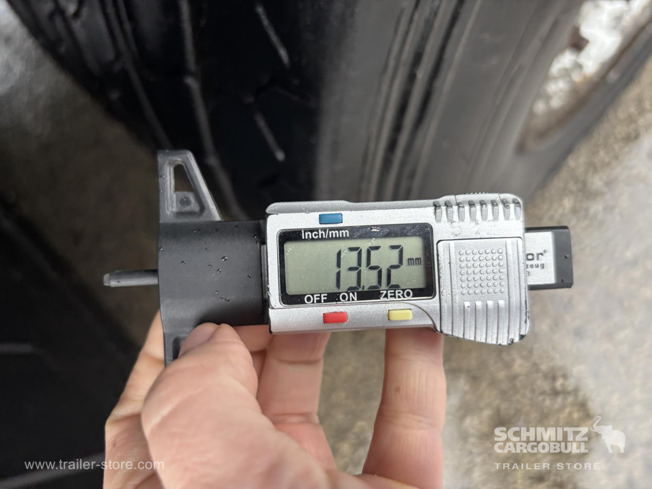 SCHMITZ Curtainsider Mega - Schuifzeiloplegger: afbeelding 3 SCHMITZ Curtainsider Mega - Schuifzeiloplegger: afbeelding 3