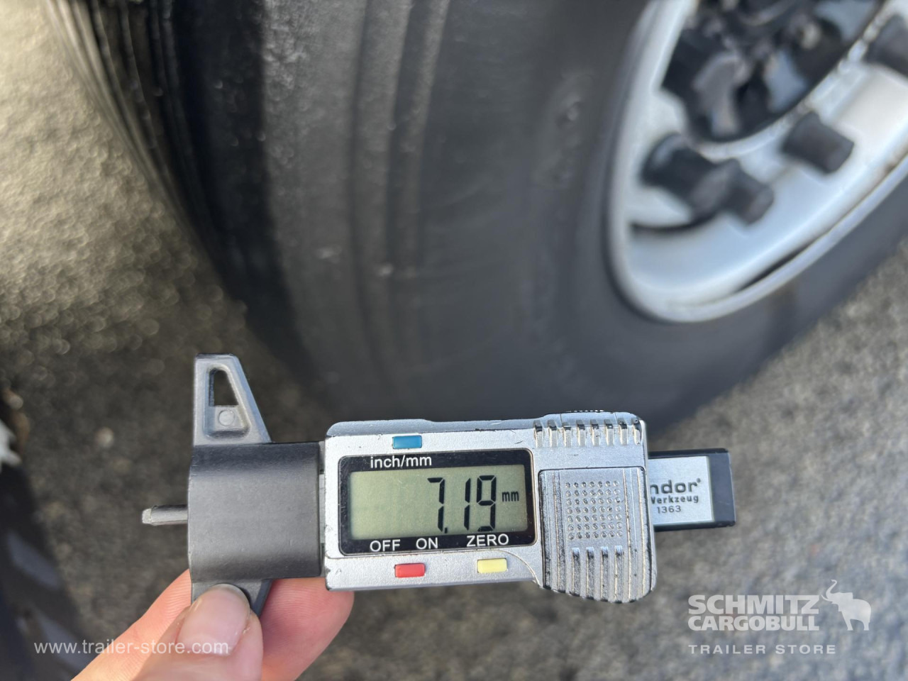 SCHMITZ Curtainsider Mega - Schuifzeiloplegger: afbeelding 5 SCHMITZ Curtainsider Mega - Schuifzeiloplegger: afbeelding 5