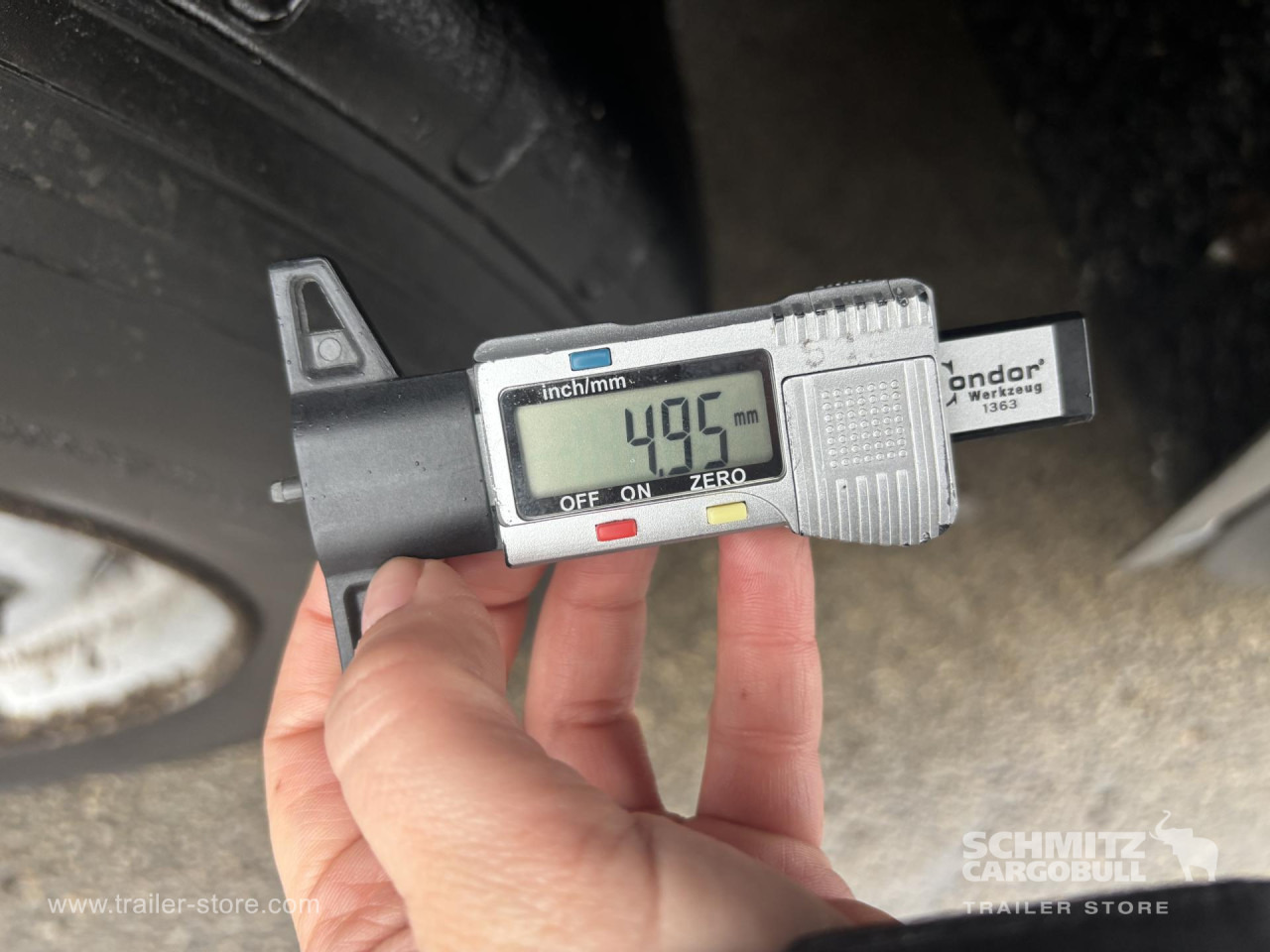 SCHMITZ Curtainsider Standard - Schuifzeiloplegger: afbeelding 3 SCHMITZ Curtainsider Standard - Schuifzeiloplegger: afbeelding 3