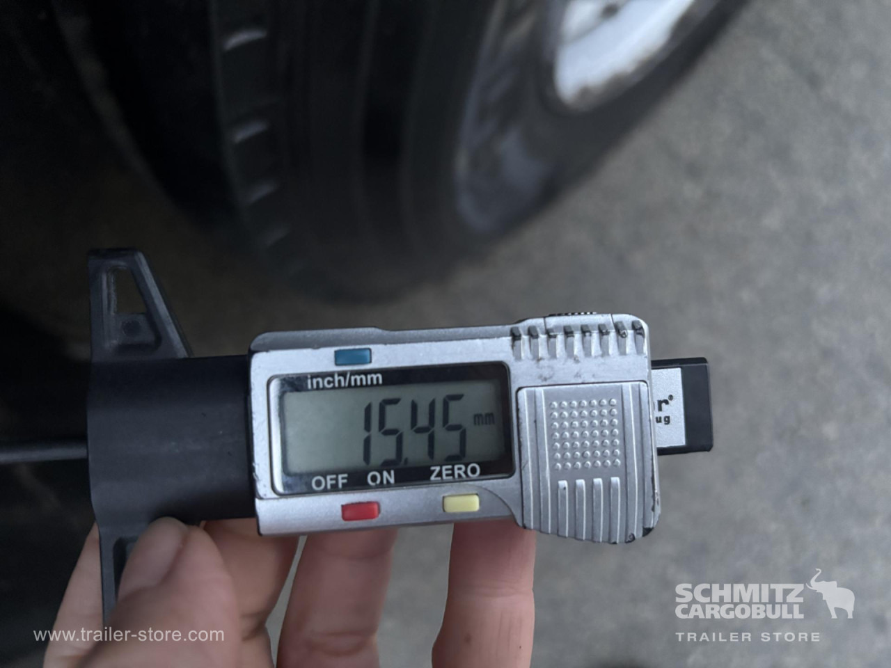 SCHMITZ Curtainsider Standard - Schuifzeiloplegger: afbeelding 4 SCHMITZ Curtainsider Standard - Schuifzeiloplegger: afbeelding 4