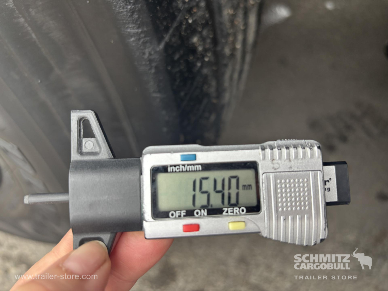 SCHMITZ Curtainsider Standard - Schuifzeiloplegger: afbeelding 4 SCHMITZ Curtainsider Standard - Schuifzeiloplegger: afbeelding 4