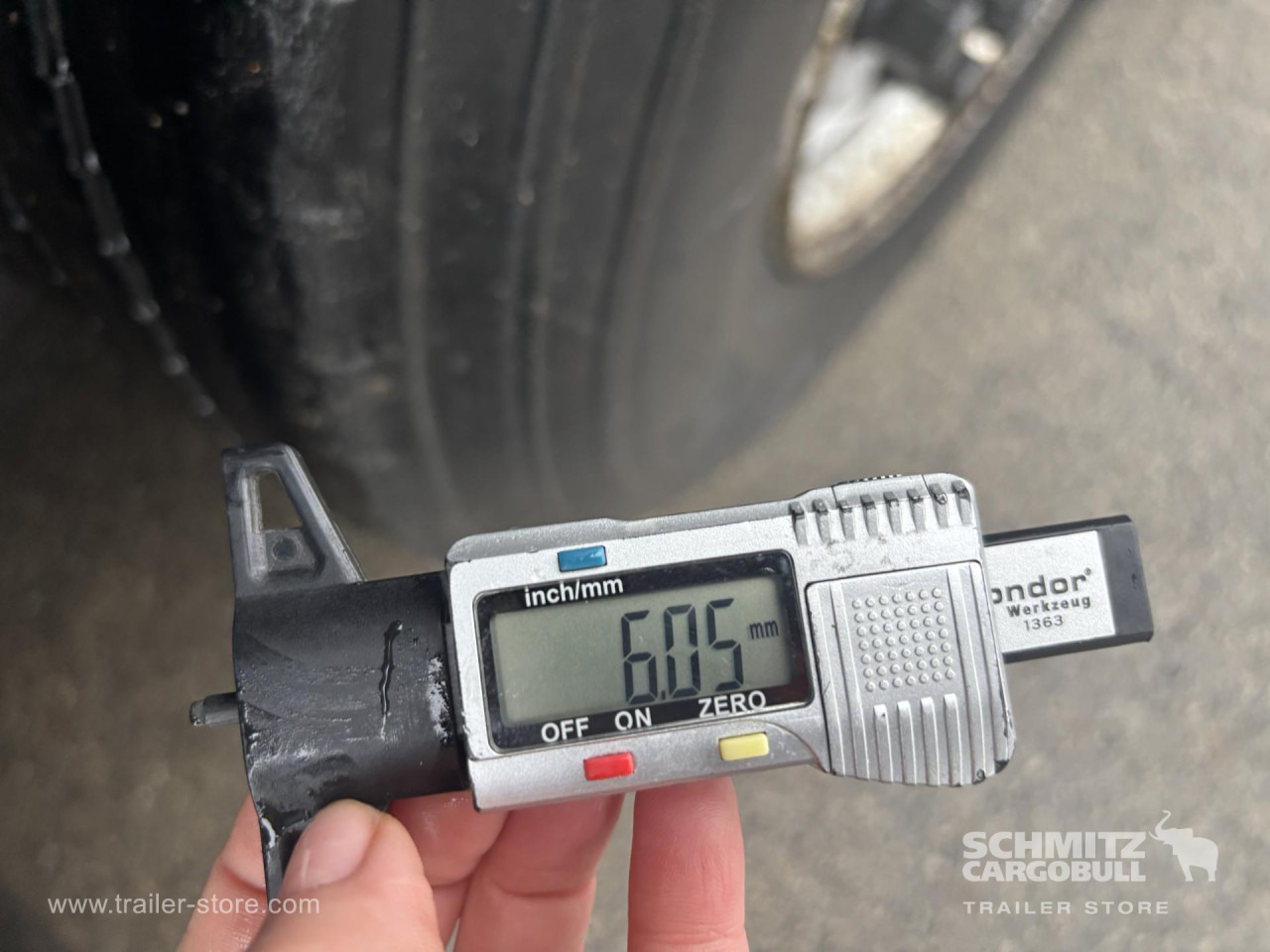 SCHMITZ Curtainsider Standard - Schuifzeiloplegger: afbeelding 3 SCHMITZ Curtainsider Standard - Schuifzeiloplegger: afbeelding 3