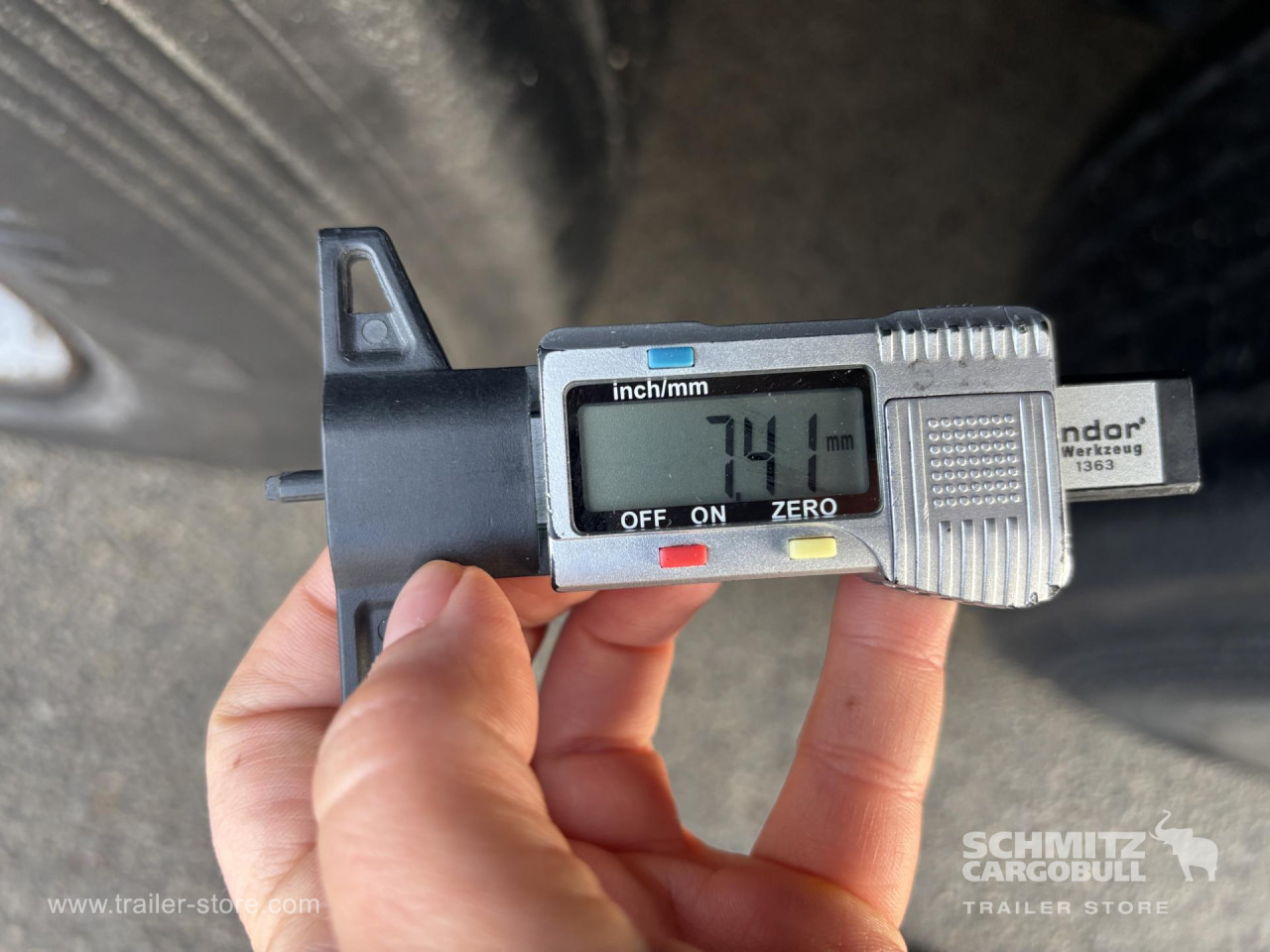 SCHMITZ Curtainsider Standard - Schuifzeiloplegger: afbeelding 3 SCHMITZ Curtainsider Standard - Schuifzeiloplegger: afbeelding 3