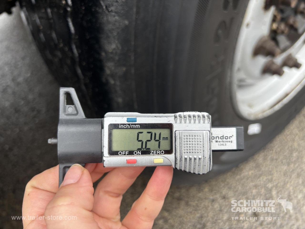 SCHMITZ Curtainsider Standard - Schuifzeiloplegger: afbeelding 2 SCHMITZ Curtainsider Standard - Schuifzeiloplegger: afbeelding 2