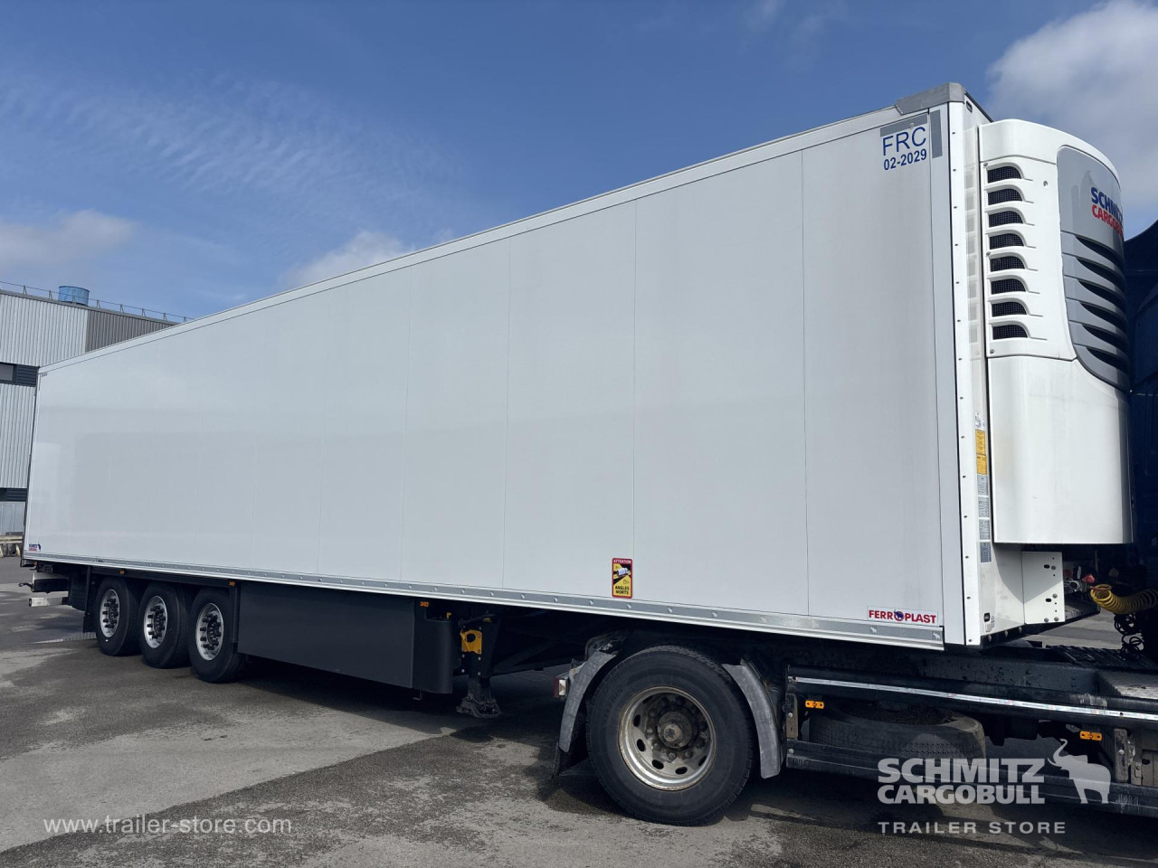 SCHMITZ Reefer Standard - Isotherm oplegger: afbeelding 1 SCHMITZ Reefer Standard - Isotherm oplegger: afbeelding 1