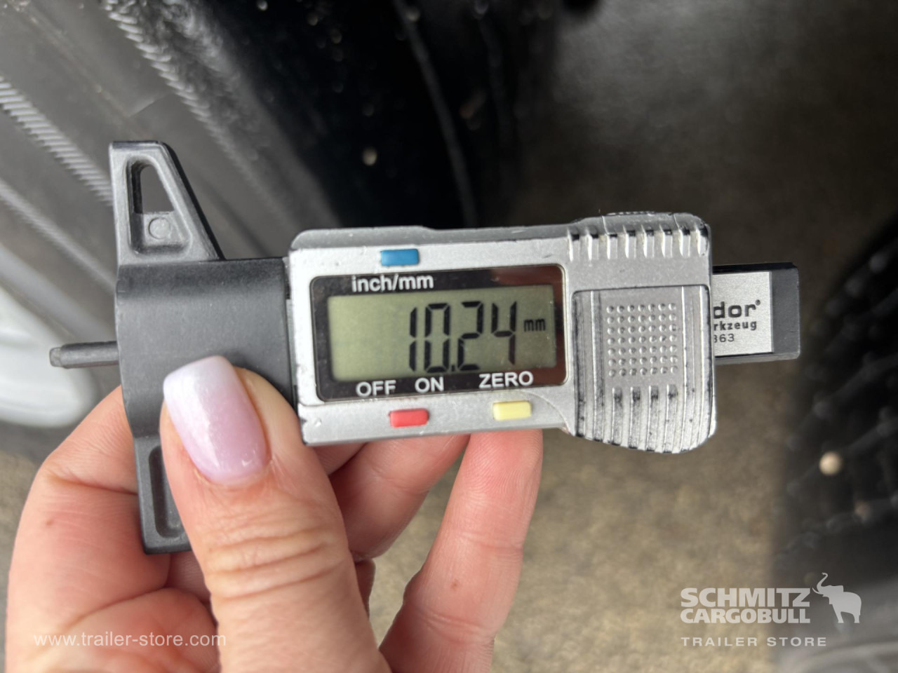 SCHMITZ Reefer Standard - Isotherm oplegger: afbeelding 3 SCHMITZ Reefer Standard - Isotherm oplegger: afbeelding 3