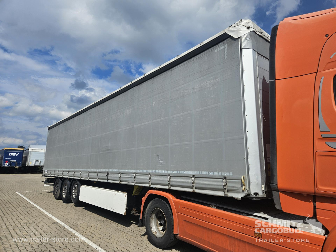 SCHMITZ Curtainsider Standard - Schuifzeiloplegger: afbeelding 4 SCHMITZ Curtainsider Standard - Schuifzeiloplegger: afbeelding 4