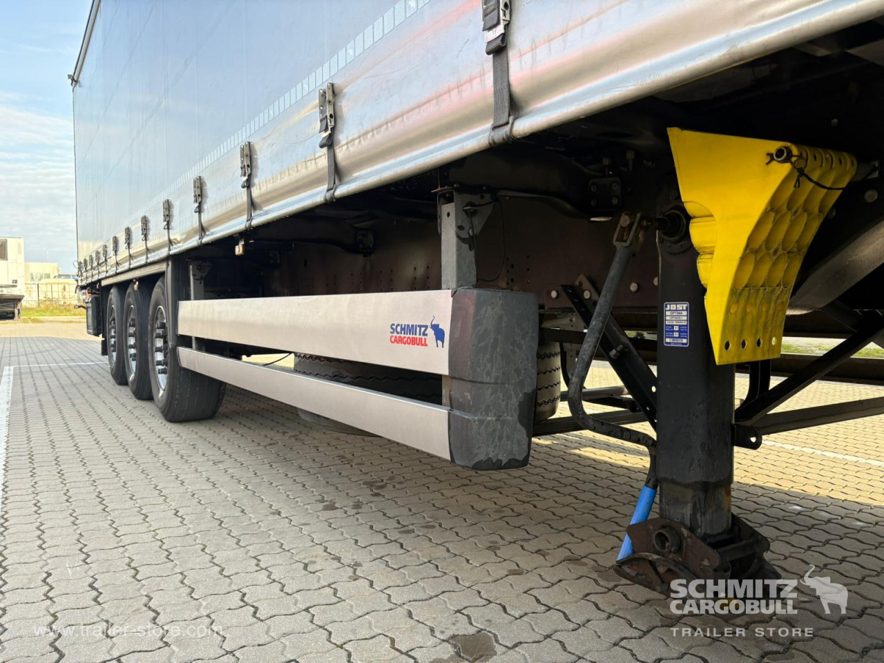 SCHMITZ Curtainsider Standard - Schuifzeiloplegger: afbeelding 4 SCHMITZ Curtainsider Standard - Schuifzeiloplegger: afbeelding 4