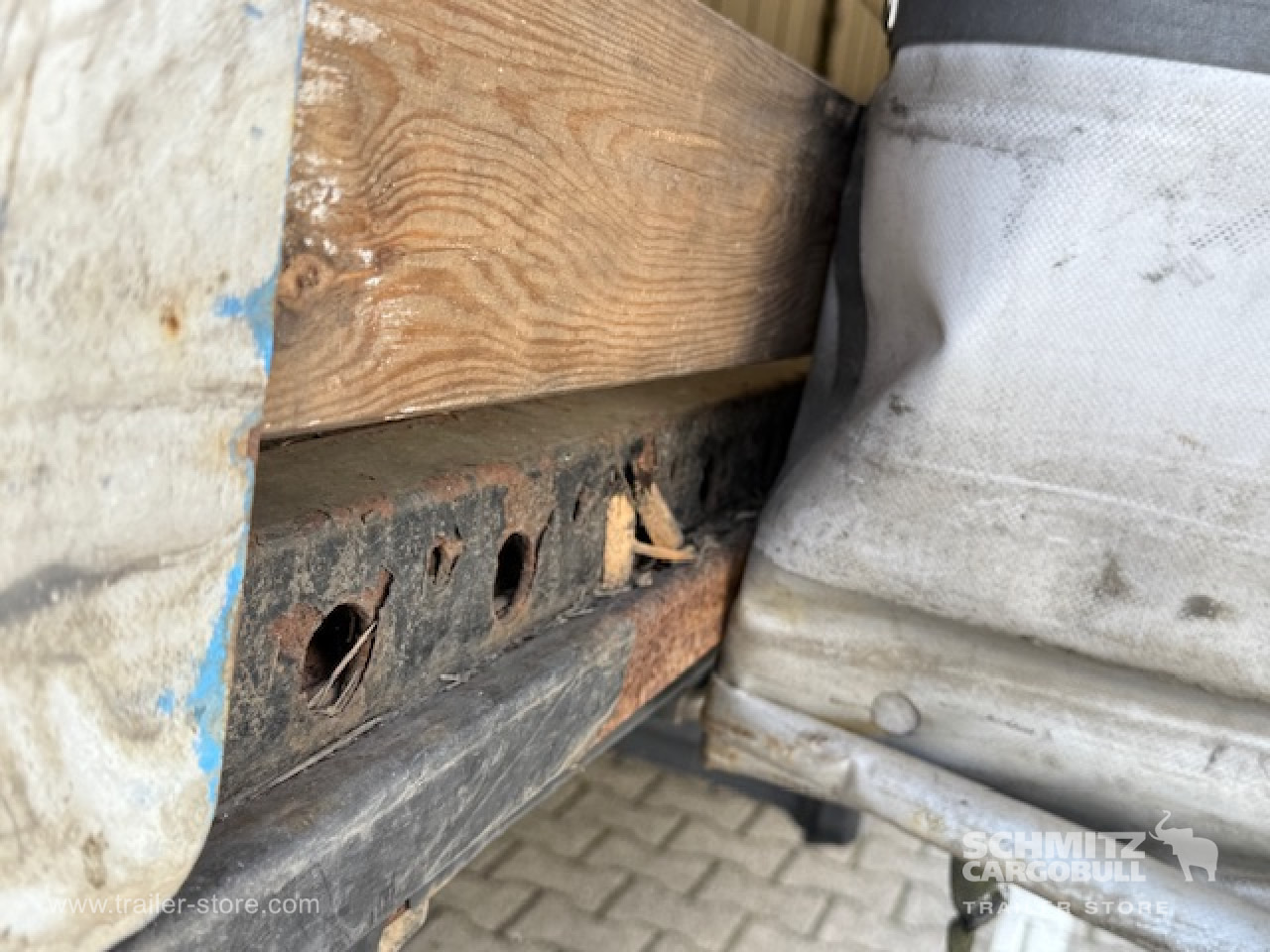 KRONE Oplegger Schuifzeil Mega - Schuifzeiloplegger: afbeelding 4 KRONE Oplegger Schuifzeil Mega - Schuifzeiloplegger: afbeelding 4