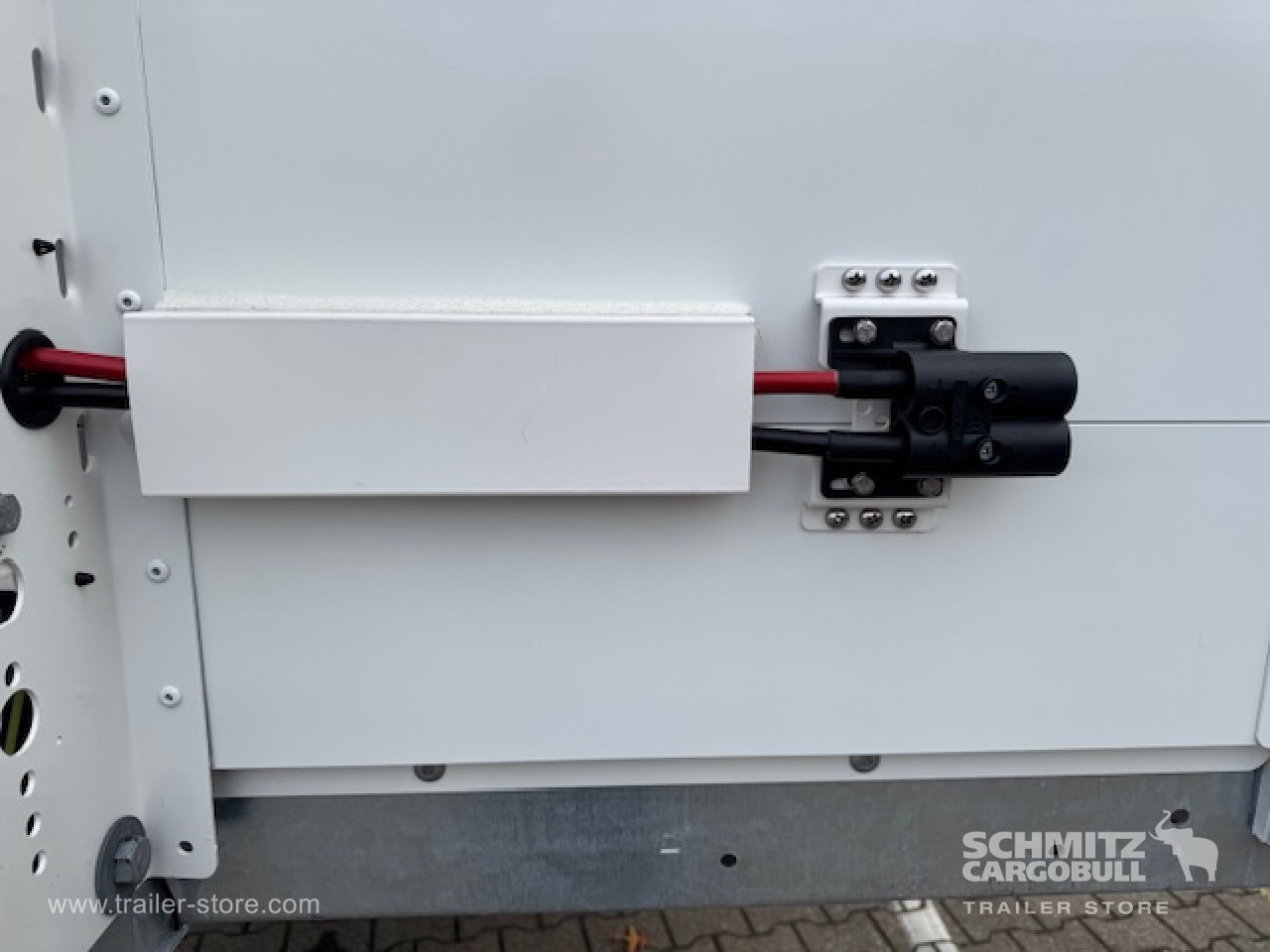 SCHMITZ Oplegger Kasten Standard Taillift - Gesloten oplegger: afbeelding 3 SCHMITZ Oplegger Kasten Standard Taillift - Gesloten oplegger: afbeelding 3